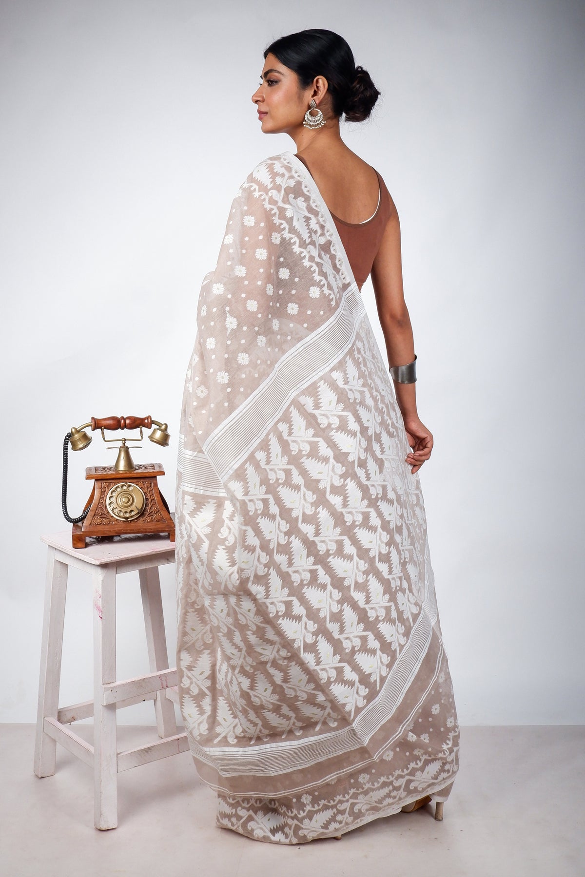 Pastel Bengal Jamdani Saree