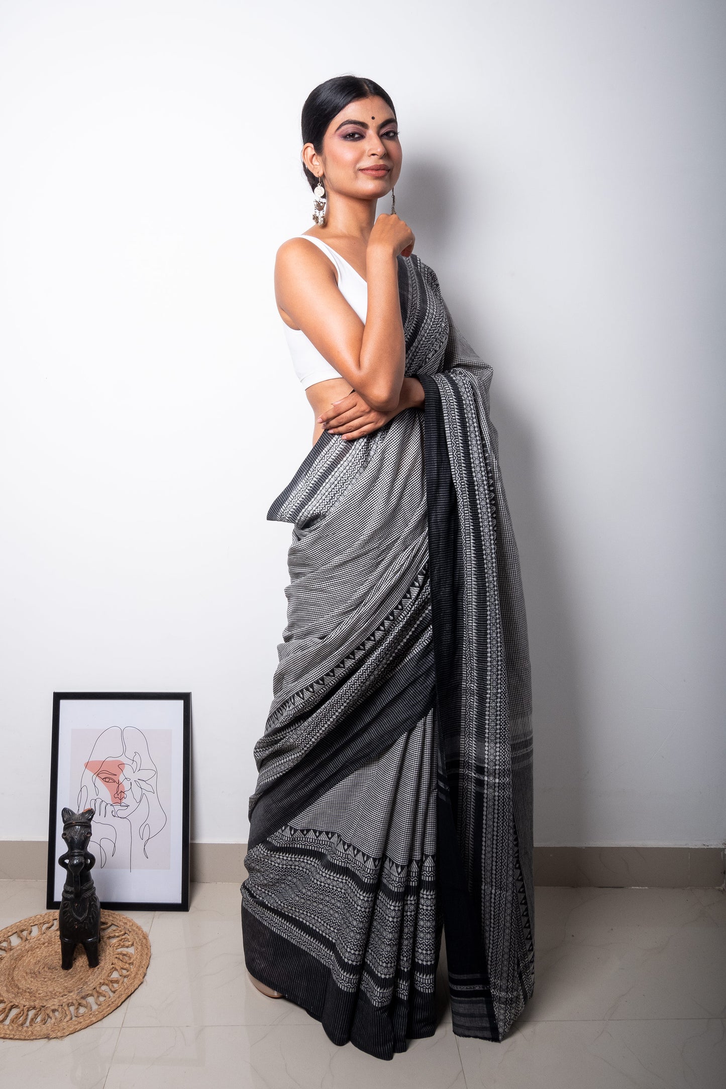 Black White Cotton Small Check Dhaniakhali Saree with Skirt Borders