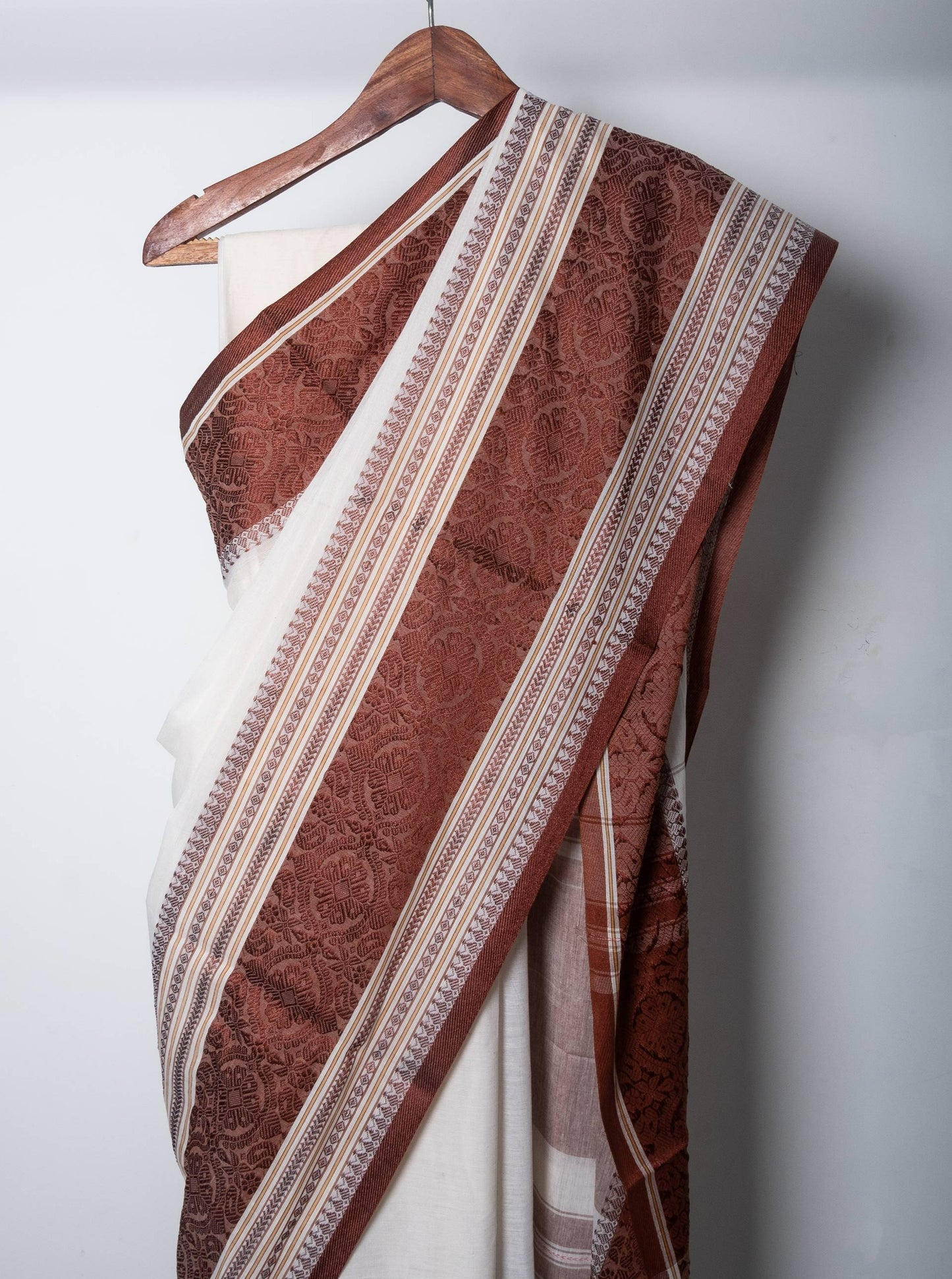 Off White Dhaniakhali Cotton Saree with Brown Woven Borders