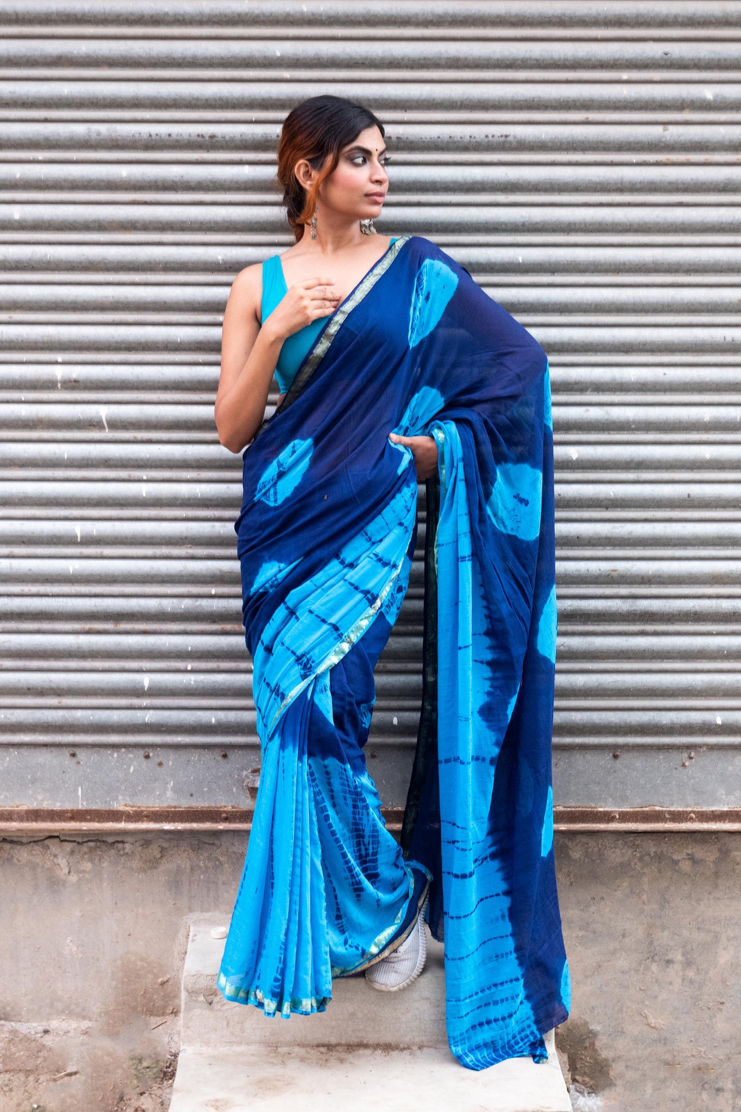 Blue-Sky Blue Tie & dye Cotton Saree with Zari Border