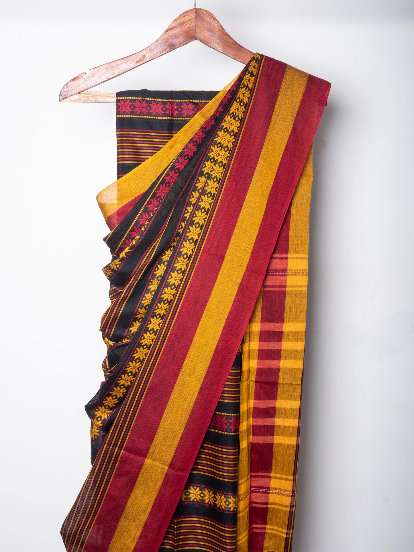 Black-Red-Yellow Floral Dhaniakhali Soft Cotton Saree