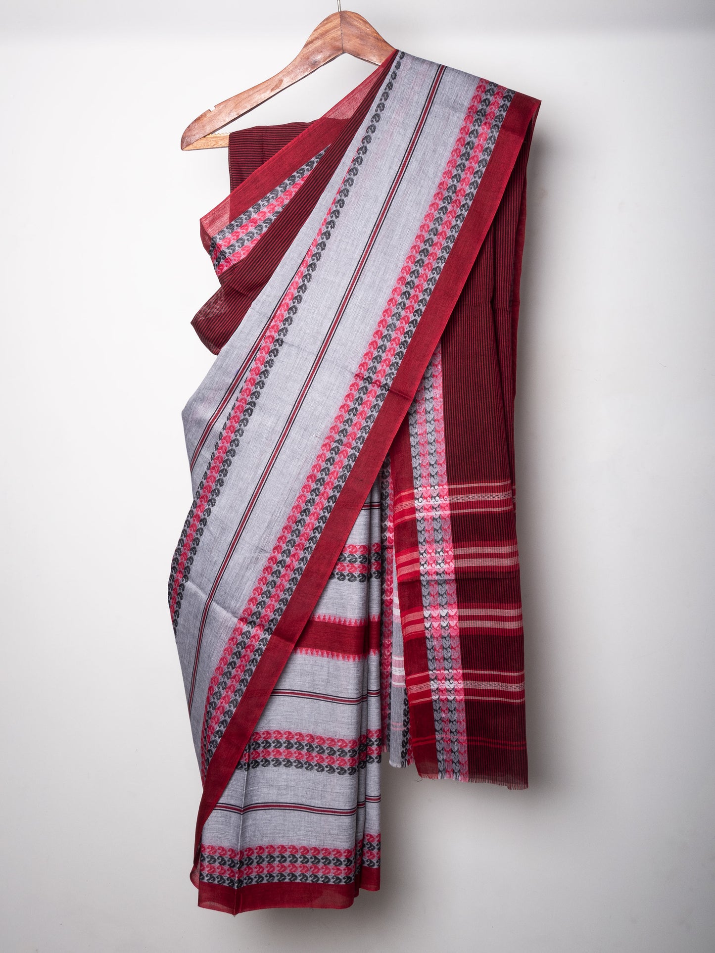 Grey-Maroon Half n Half Woven Dhaniakhali Cotton Saree