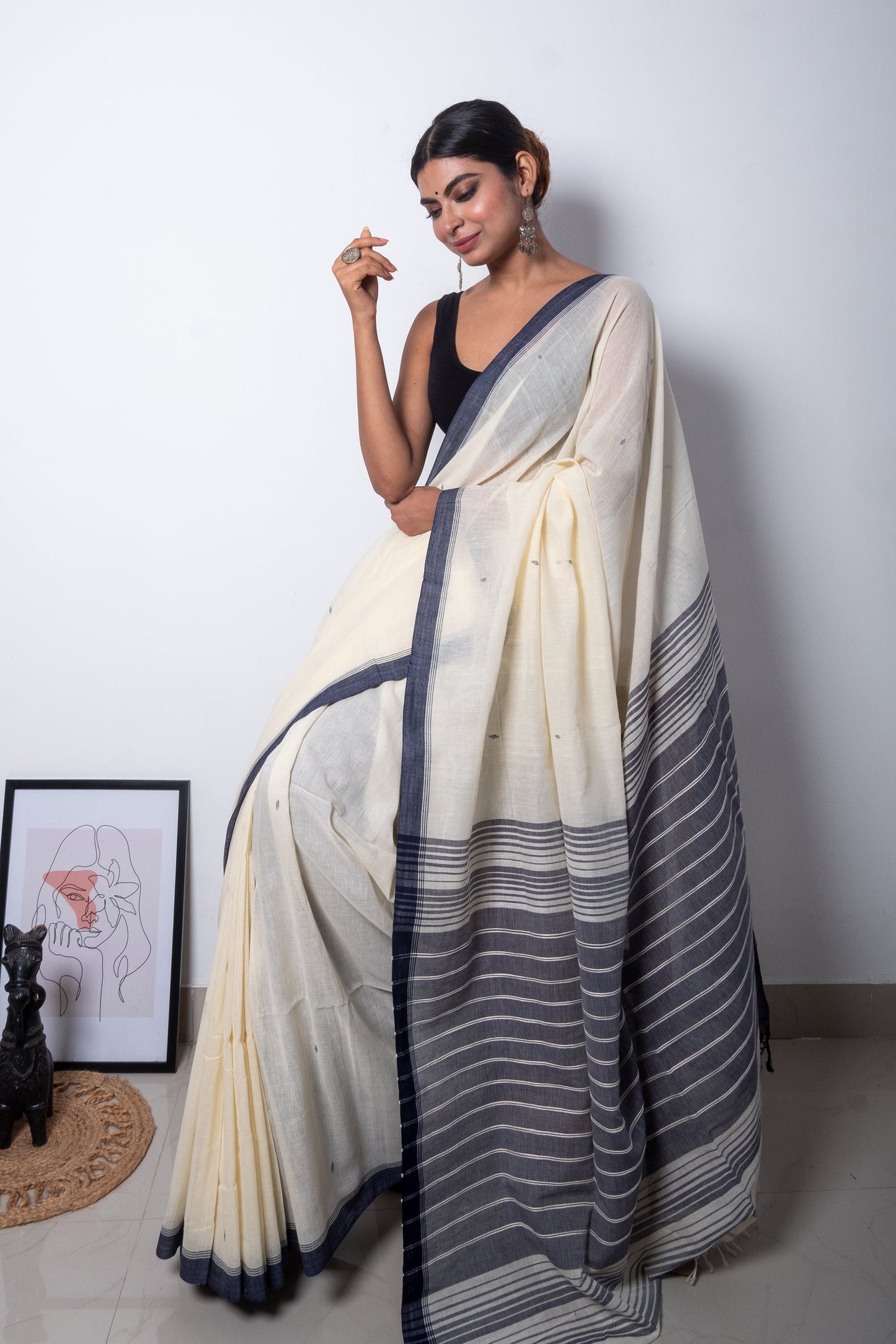 Cream-Black Handloom Jamdani Saree with Needle Woven Buttis