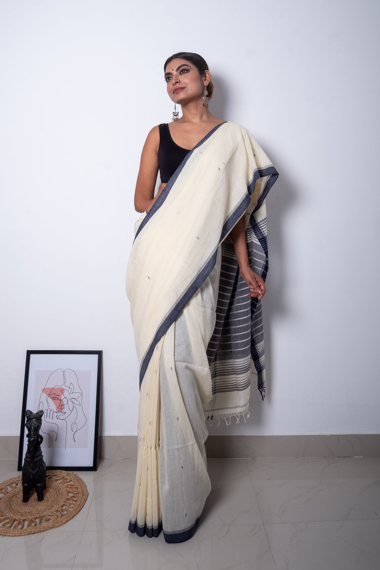 Cream-Black Handloom Jamdani Saree with Needle Woven Buttis