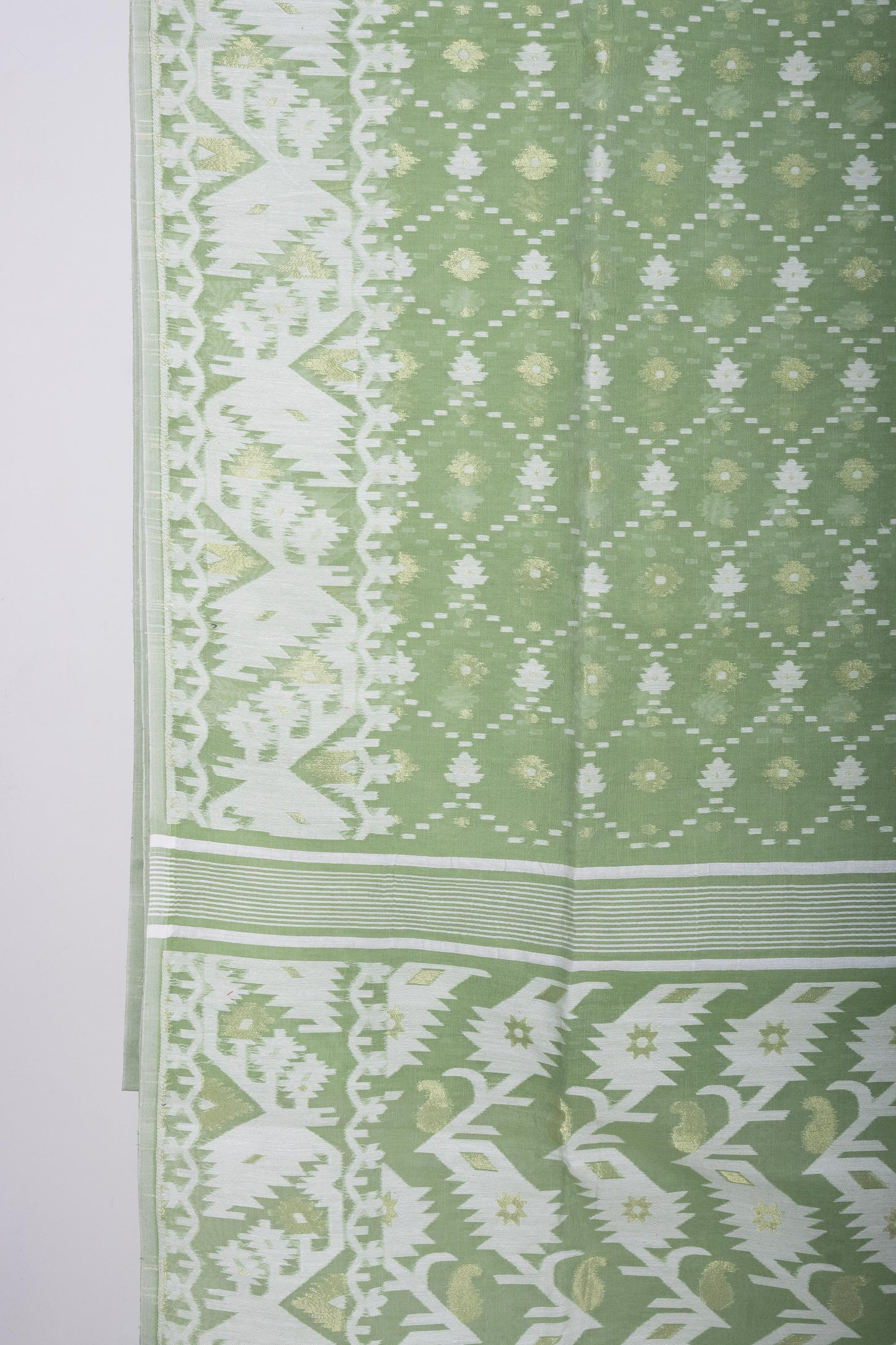 Pastel Green Bengal Dhakai Jamdani Saree