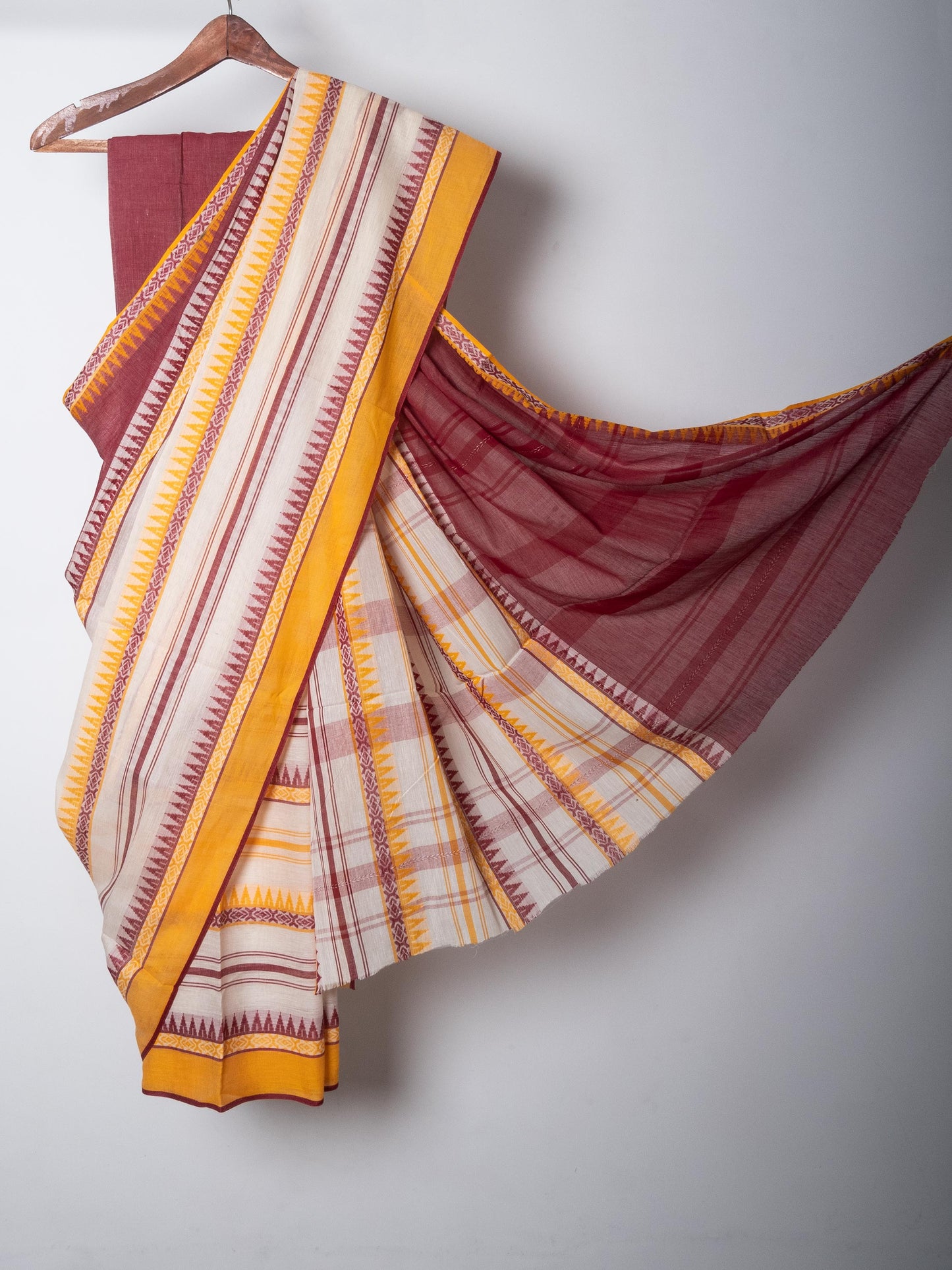 White-Deep Onion Color Half n Half Woven Dhaniakhali Cotton Saree