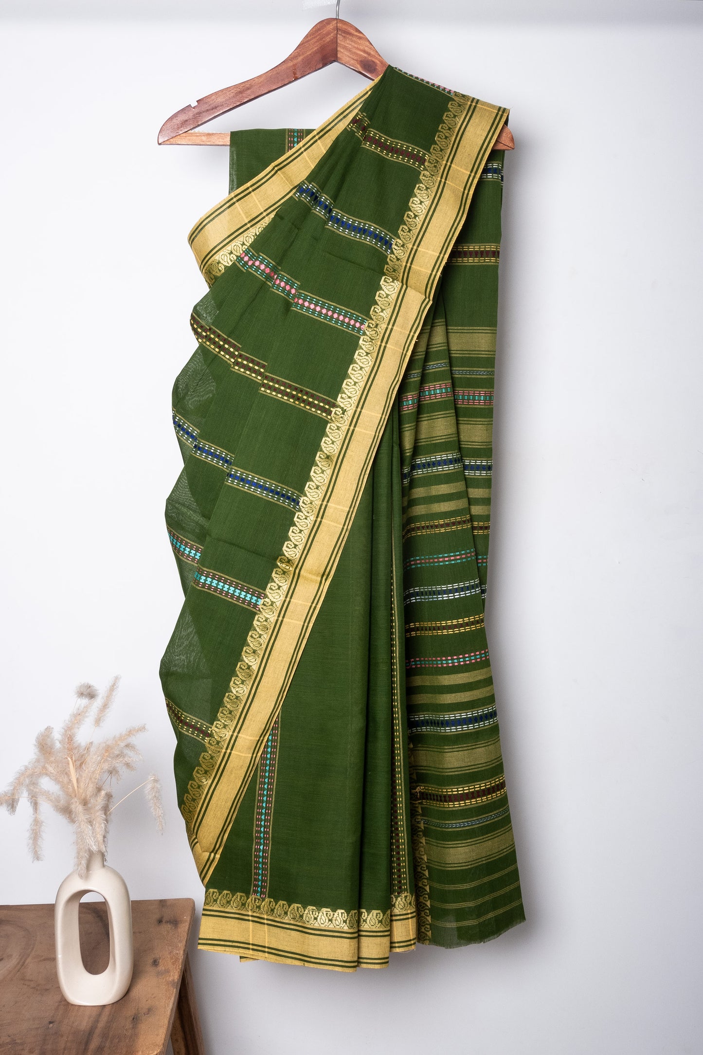 Green Begumpuri Cotton Handloom Saree with Woven Borders
