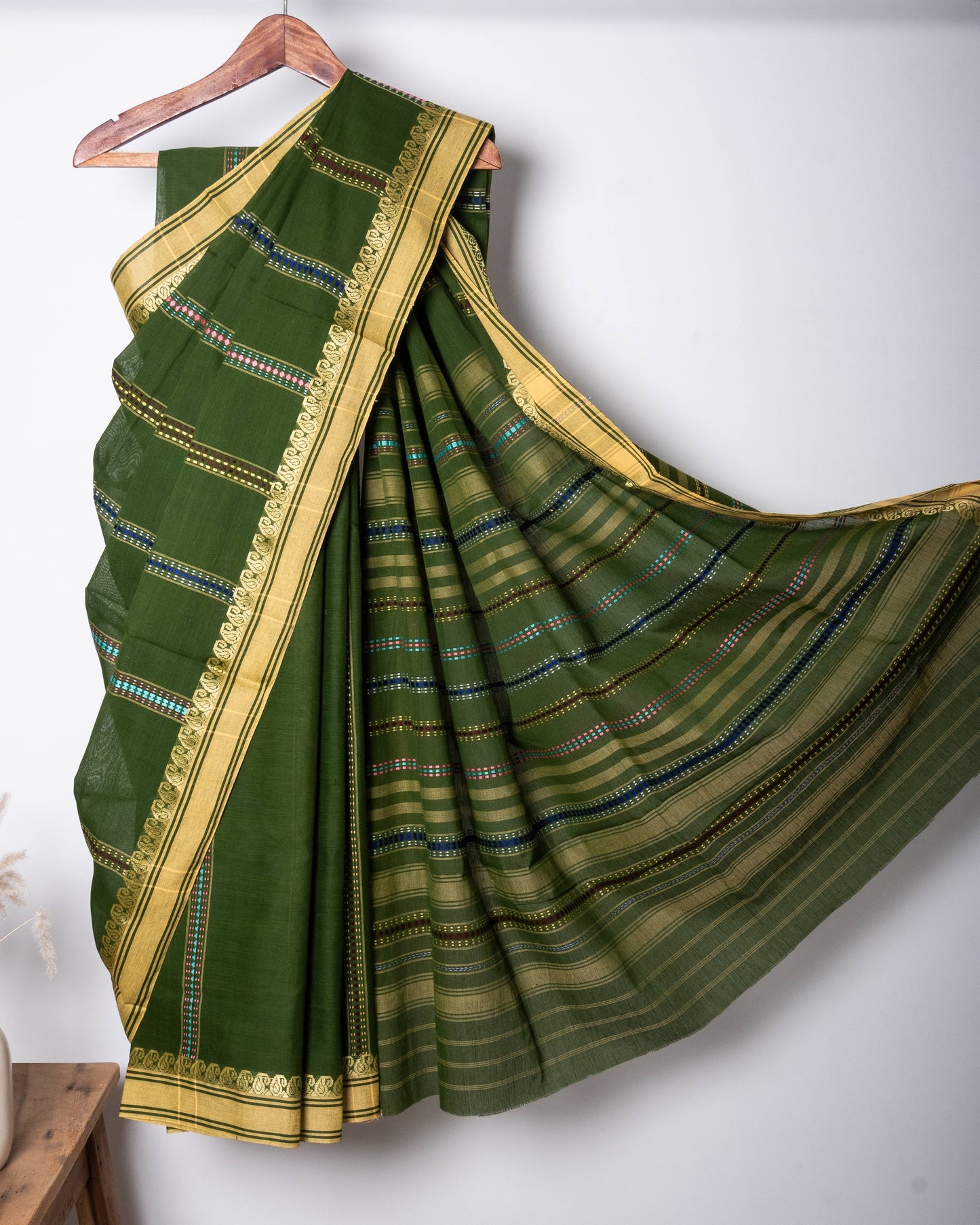 Green Begumpuri Cotton Handloom Saree with Woven Borders