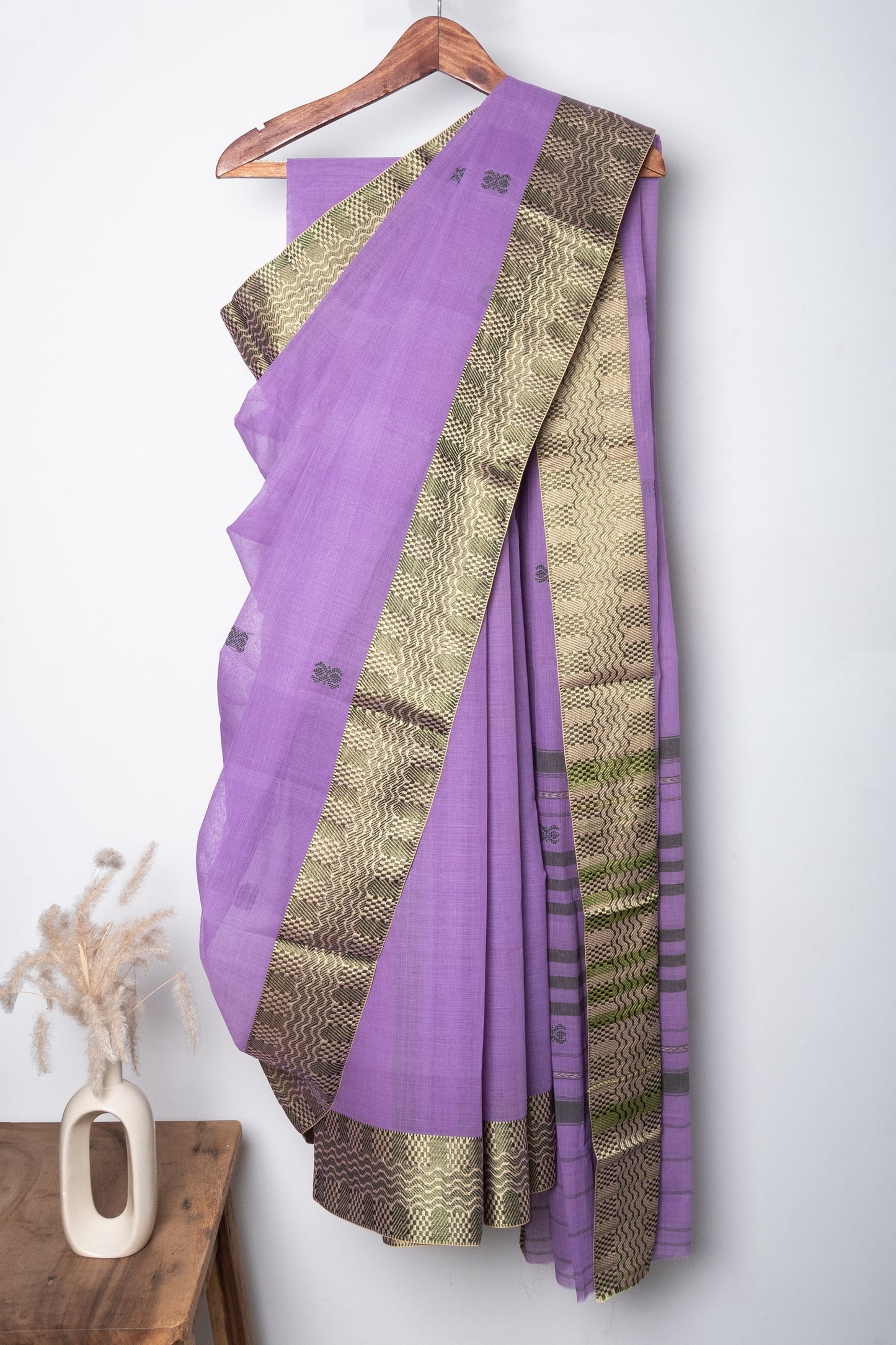 Lavender Cotton Handloom Woven Dhaniakhali Saree