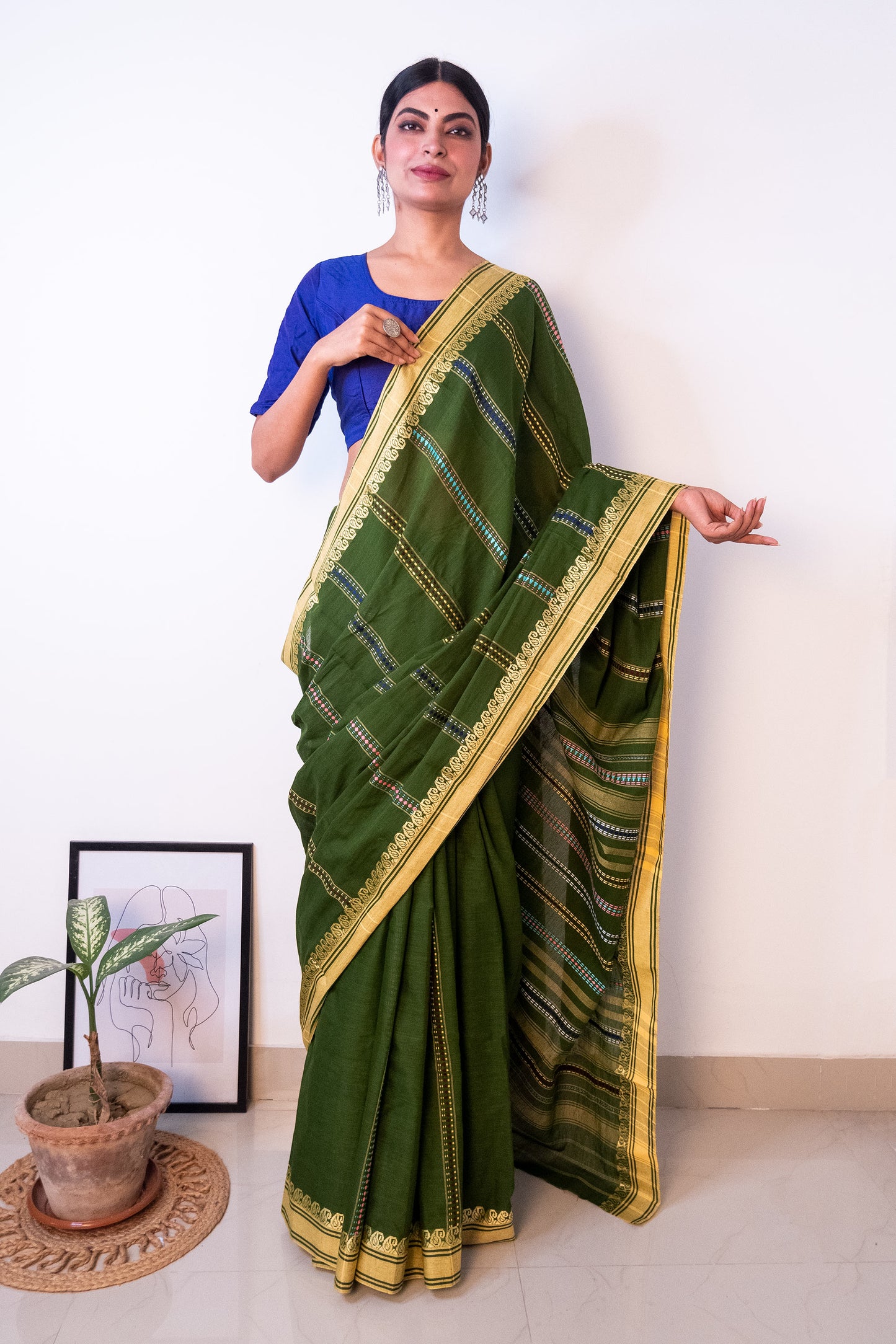 Green Begumpuri Cotton Handloom Saree with Woven Borders