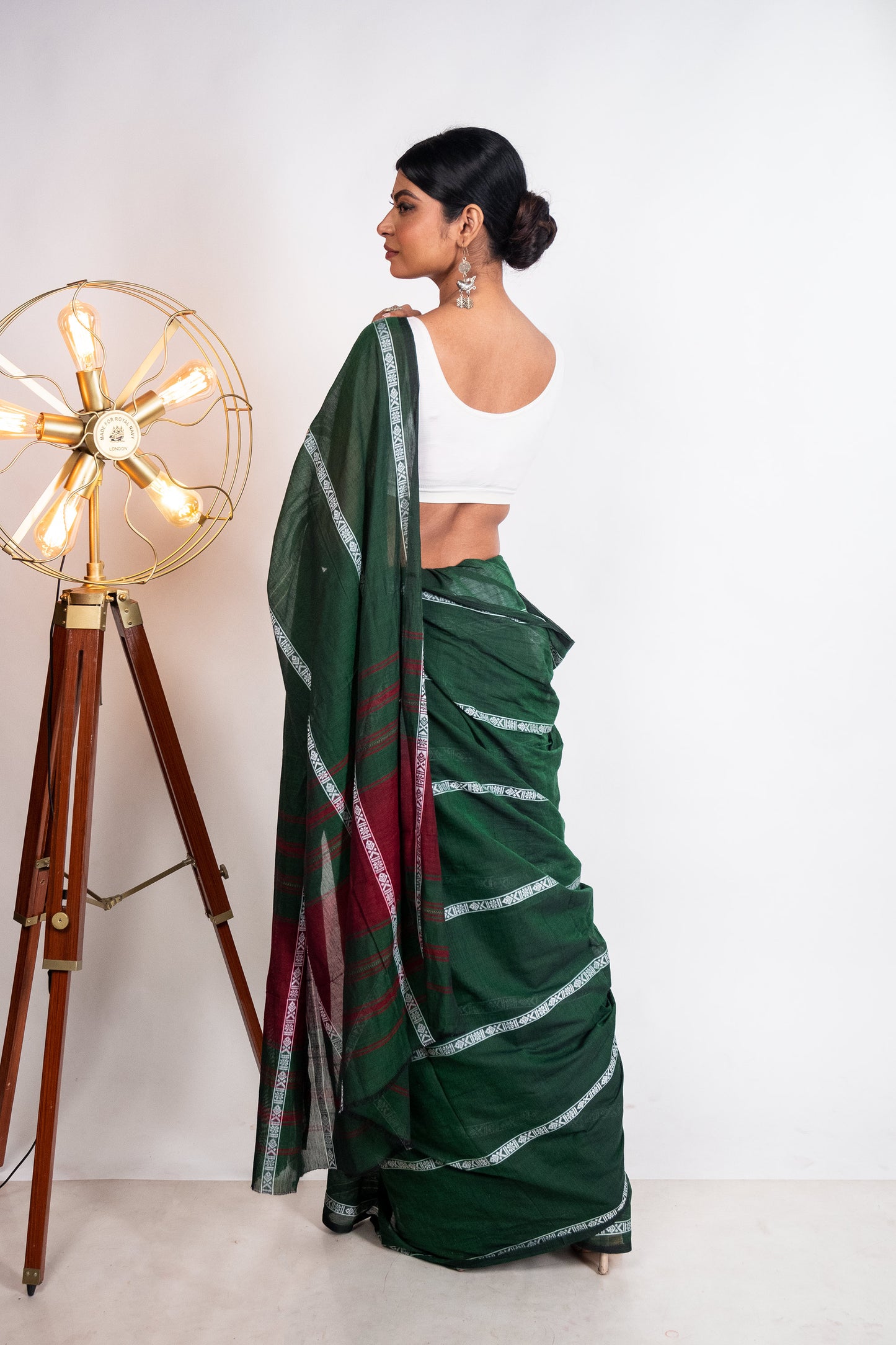 Green Fish Woven Stripes Cotton Dhaniakhali Saree
