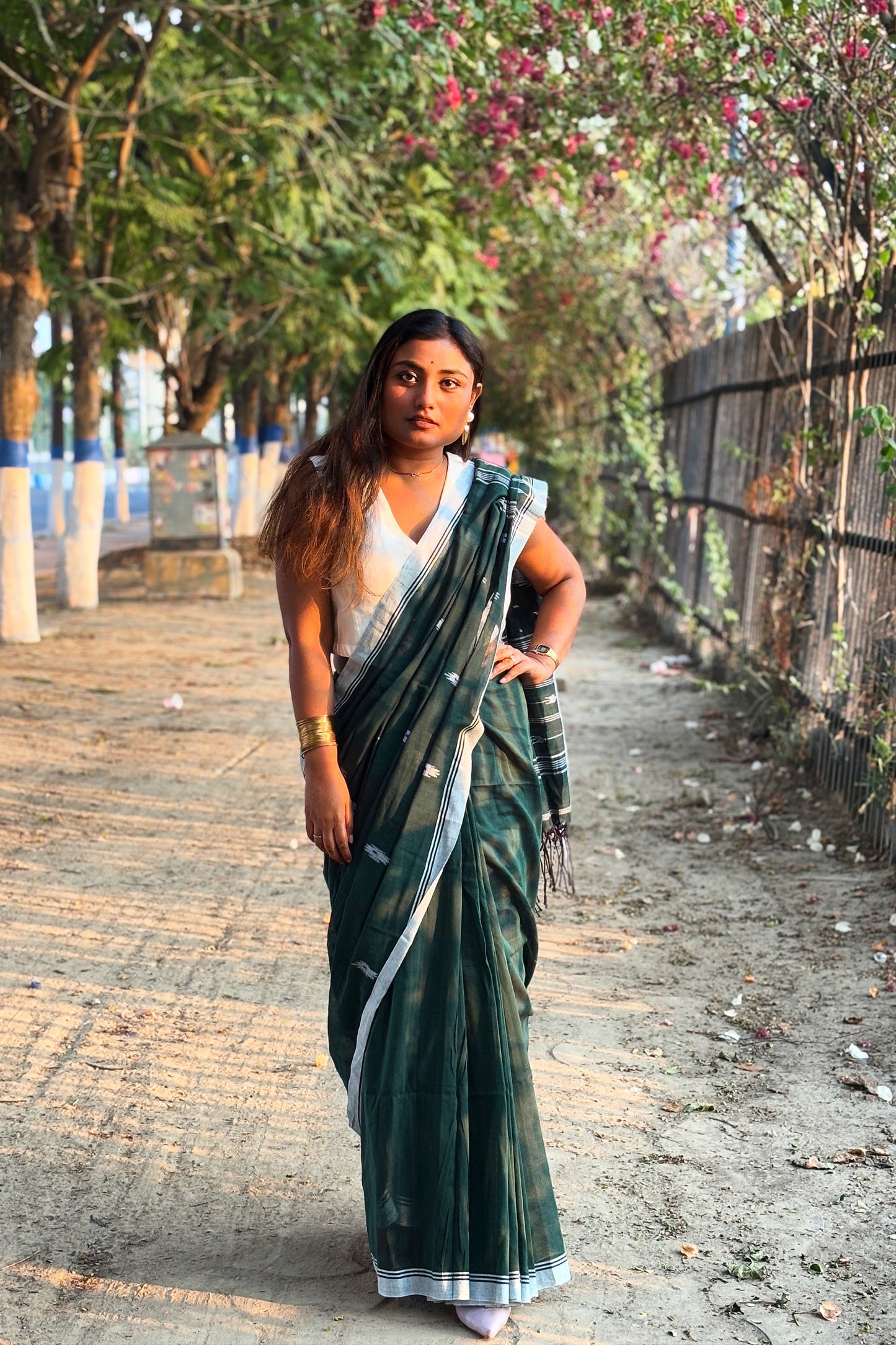 Forest Green Purely Handloom Needle Woven Jamdani Saree