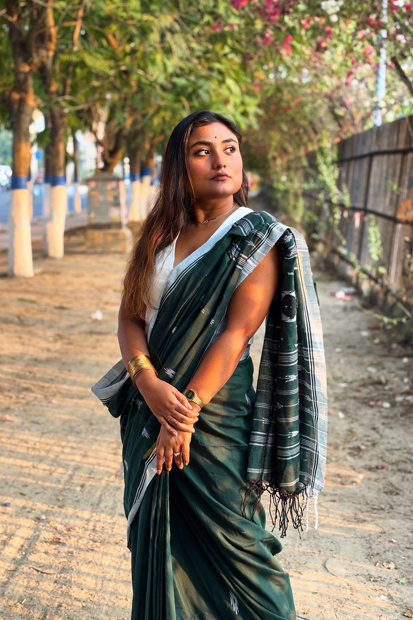 Forest Green Purely Handloom Needle Woven Jamdani Saree