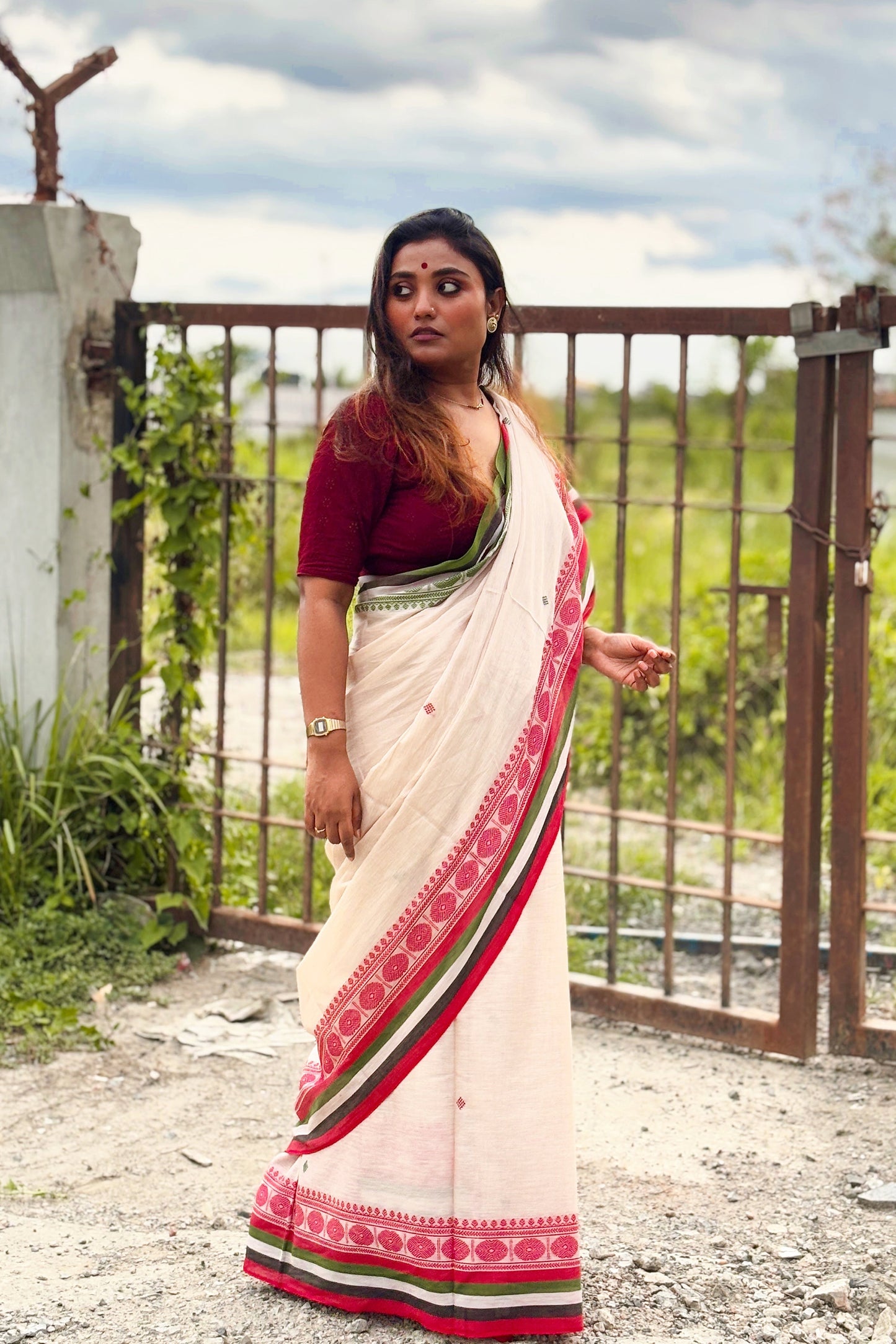 Beige Dhaniakhali Cotton Saree with Ganga Jamuna Border