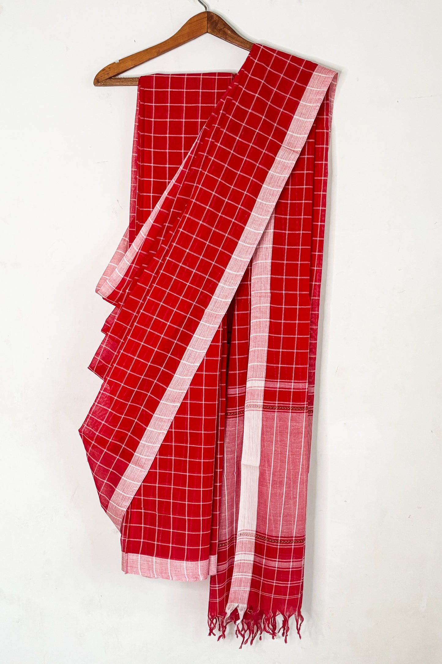 Red White Check Cotton Dhaniakhali Saree
