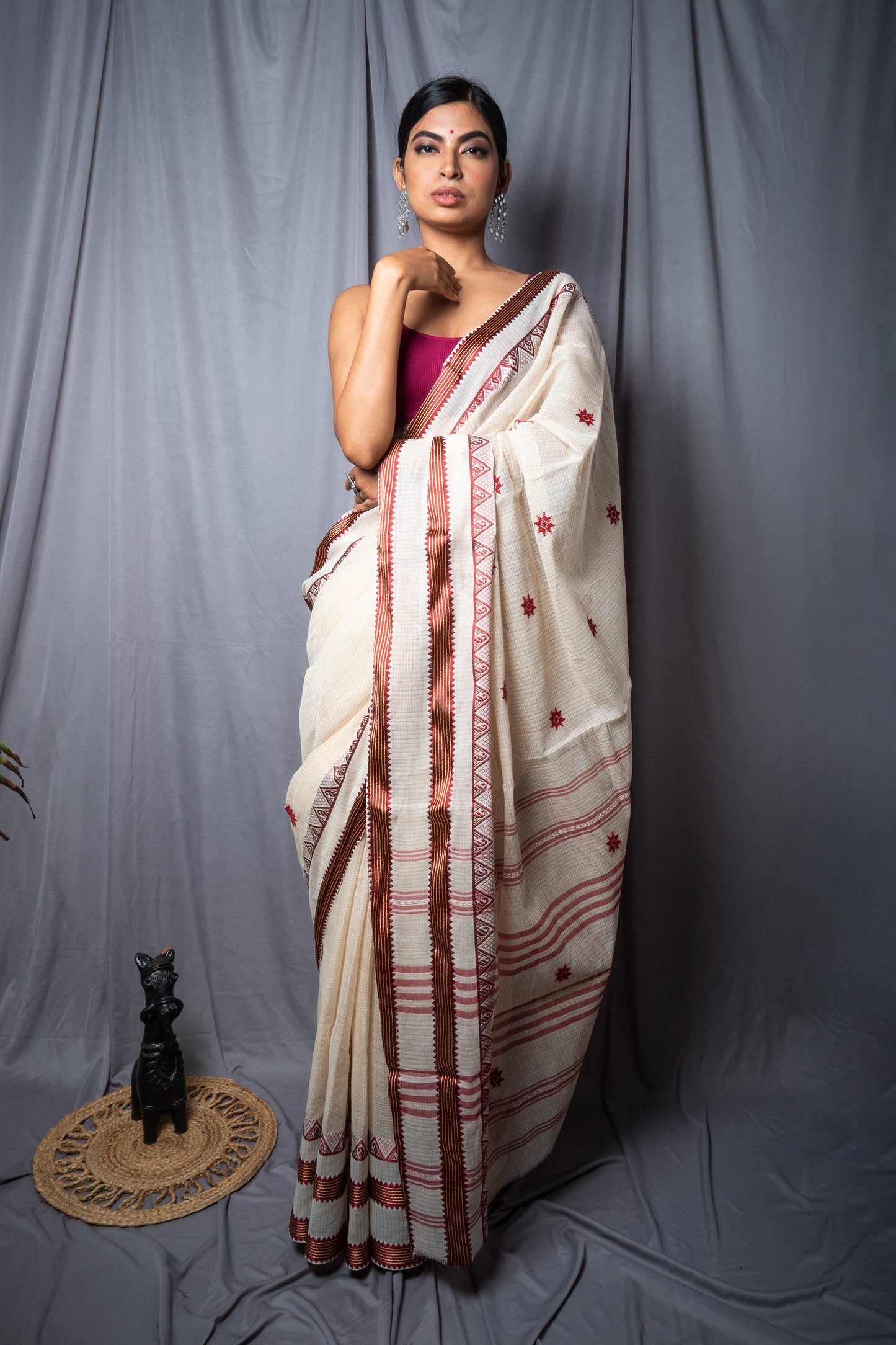 Buy Cream Maroon Small Check Dhaniakhali Soft Cotton Saree- Mayasha