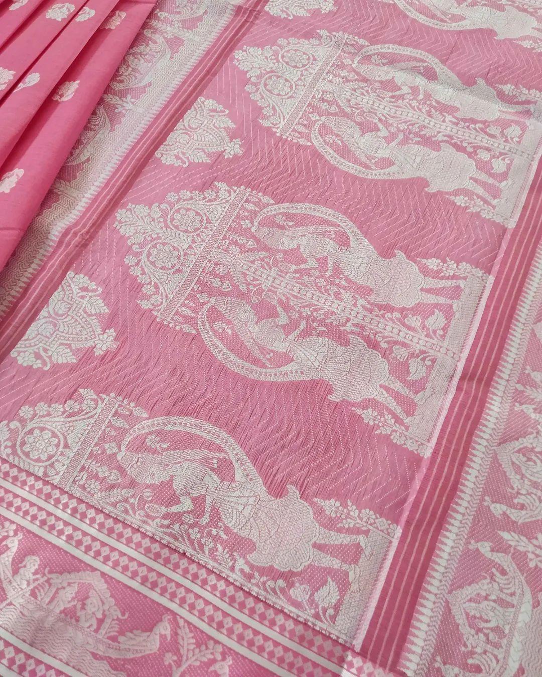 Pink Cotton Handloom Woven Baluchari Saree