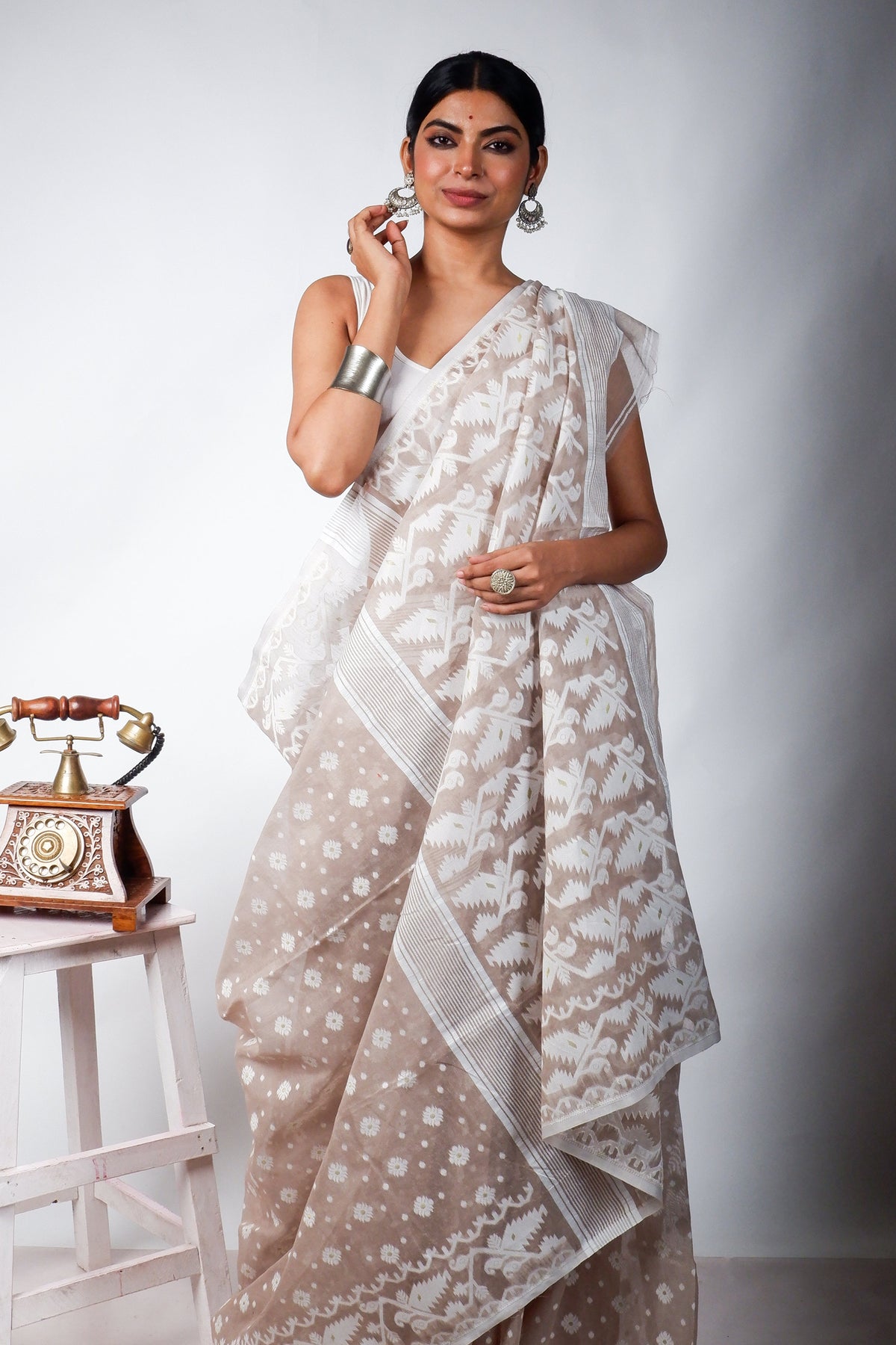 Pastel Bengal Jamdani Saree