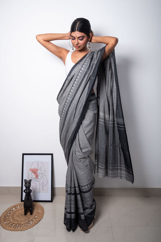 Black White Cotton Small Check Dhaniakhali Saree with Skirt Borders