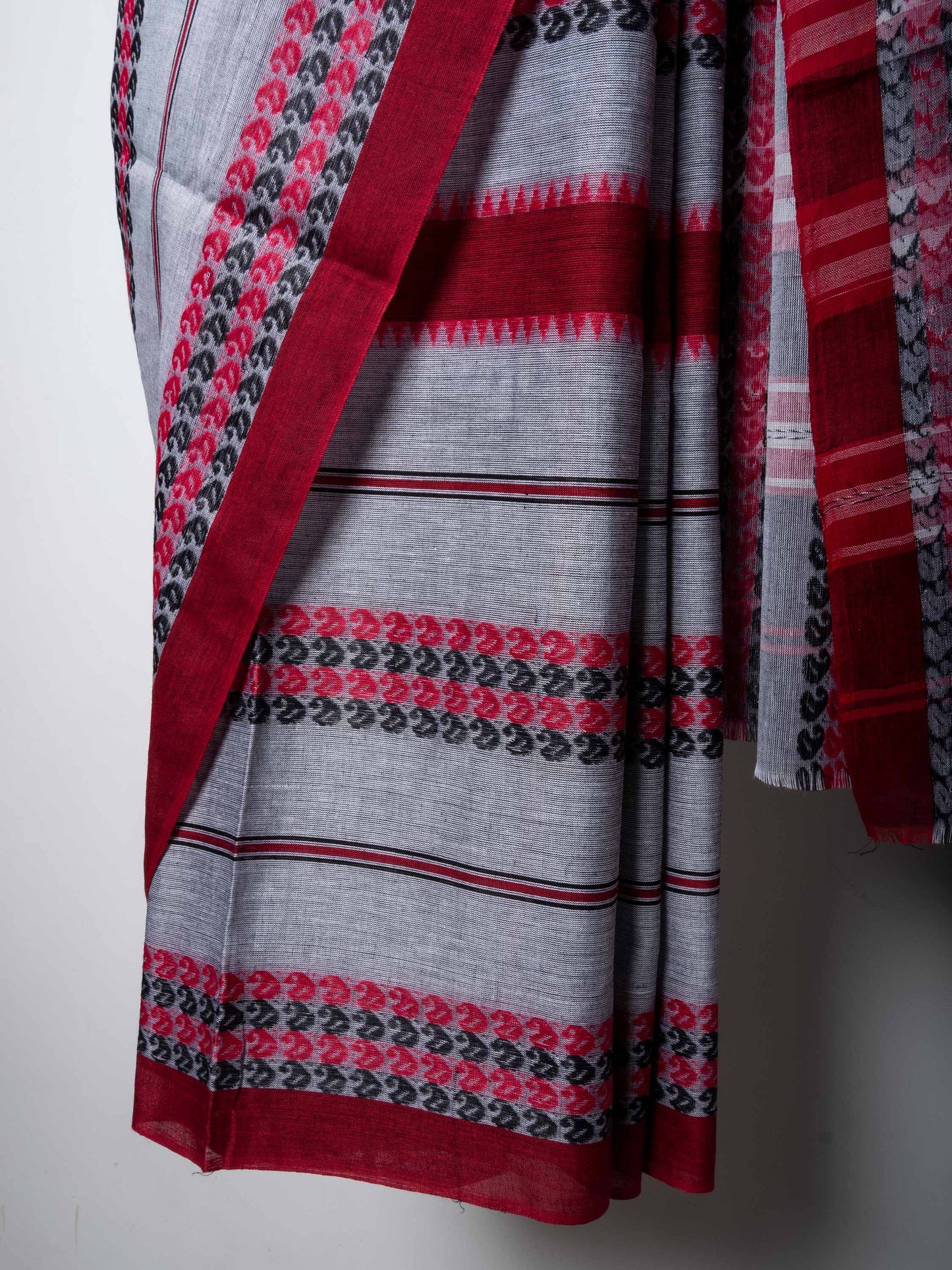 Grey-Maroon Half n Half Woven Dhaniakhali Cotton Saree