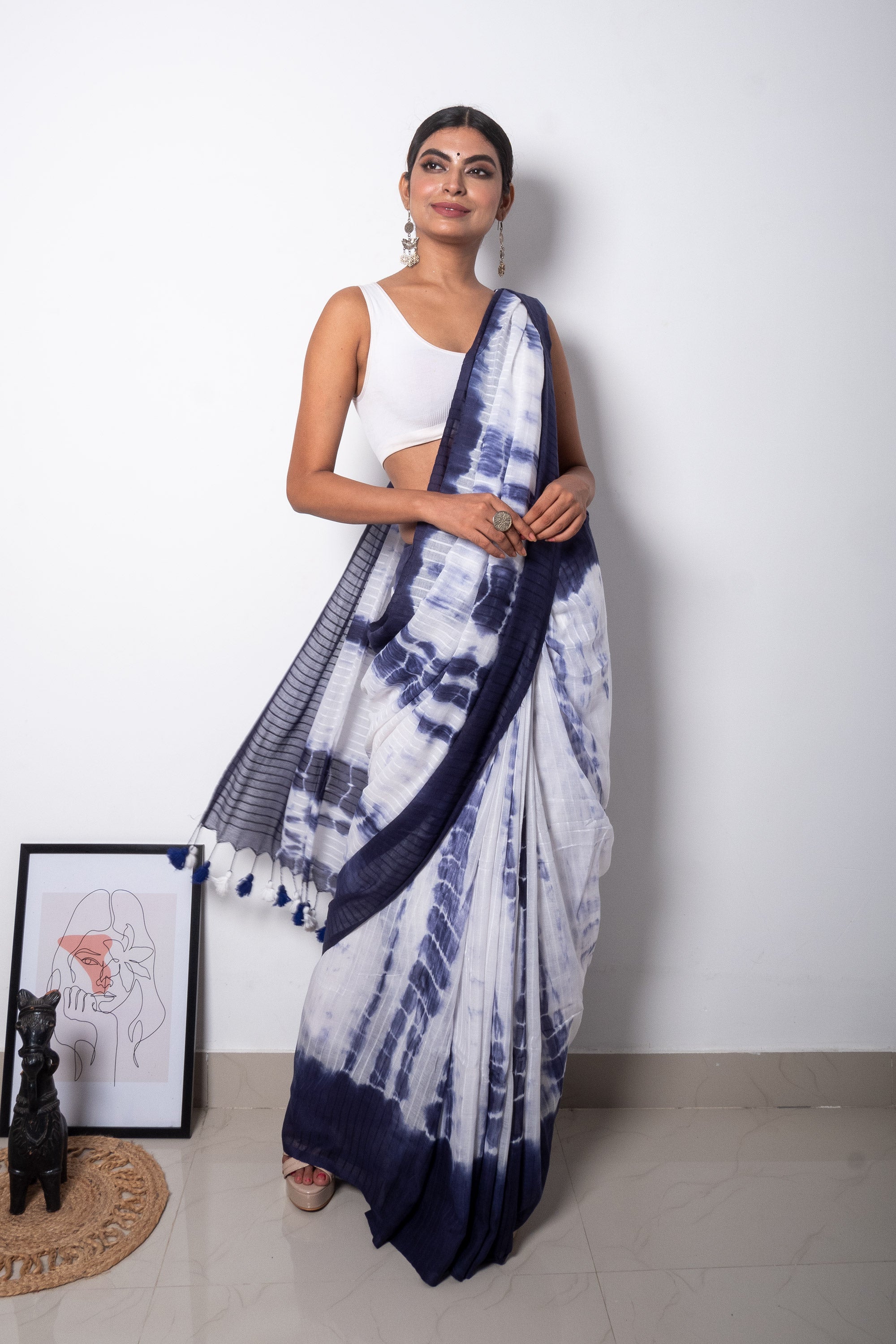 Blue-White Tie-Dye Sibhori Mul Cotton Saree