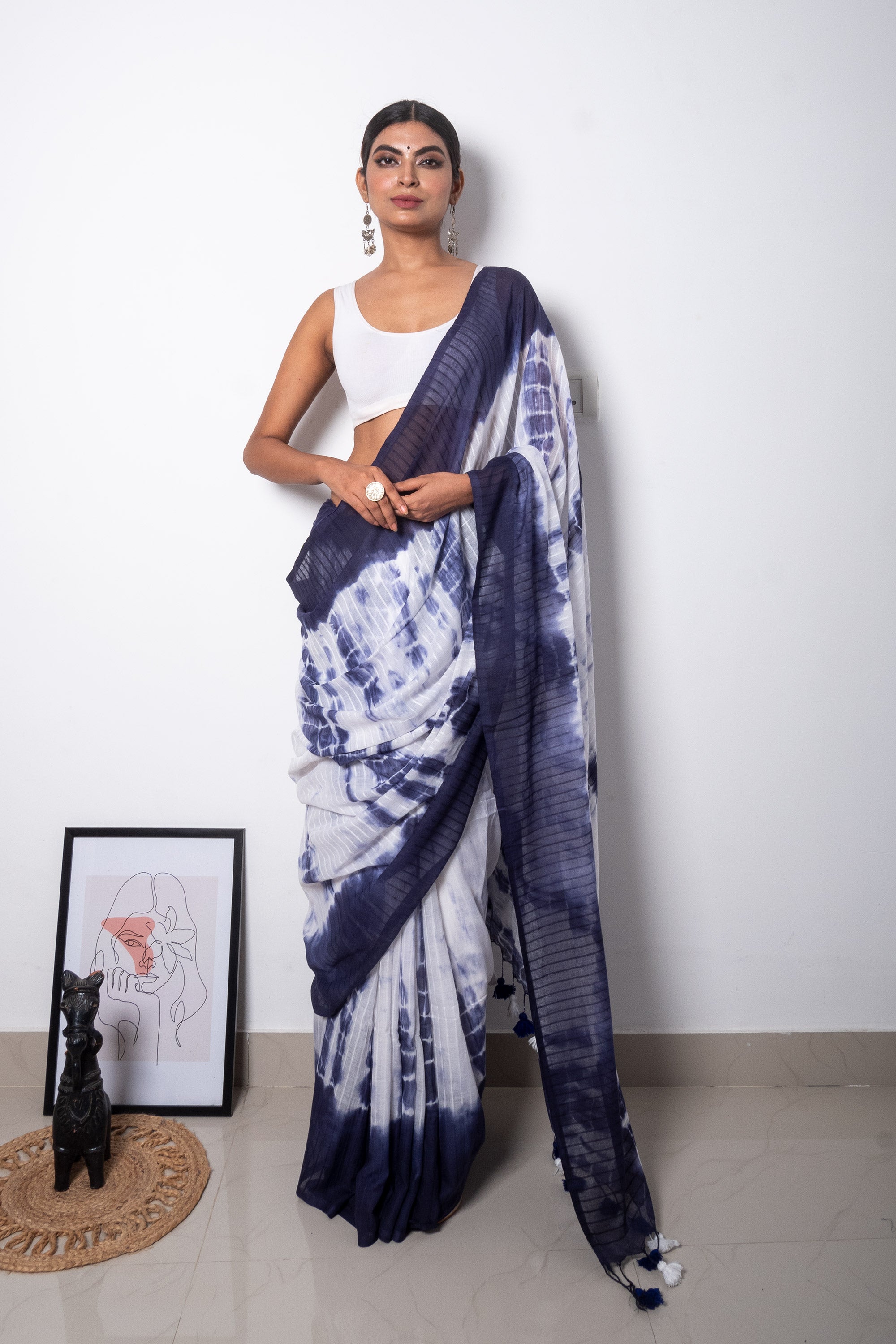 Blue-White Tie-Dye Sibhori Mul Cotton Saree