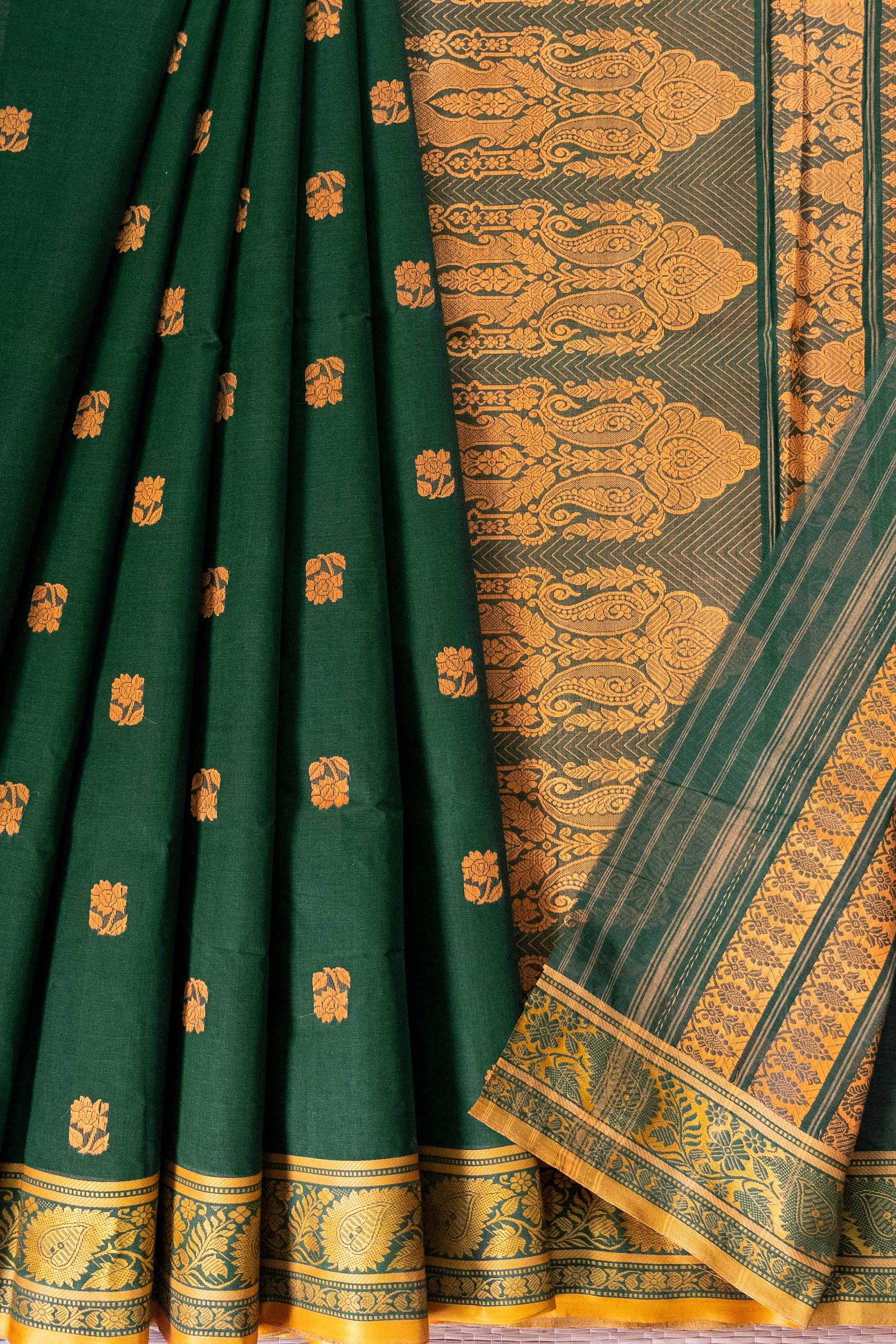 Royal Green Cotton Handloom Woven Baluchari Saree