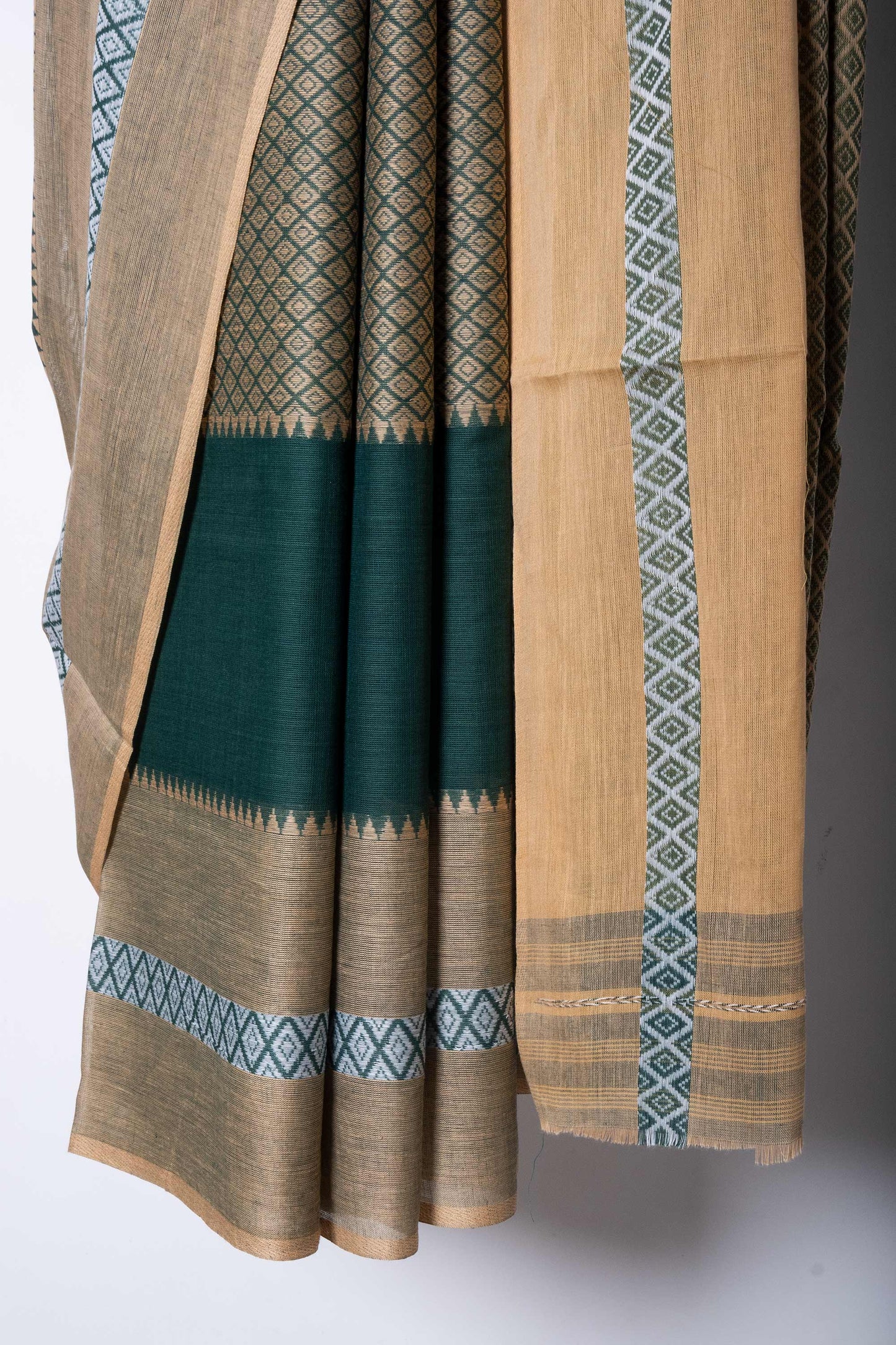 Green Beige Cotton Dhaniakhali Woven Naksha Saree