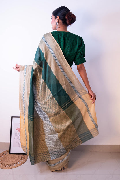 Green Beige Cotton Dhaniakhali Woven Naksha Saree