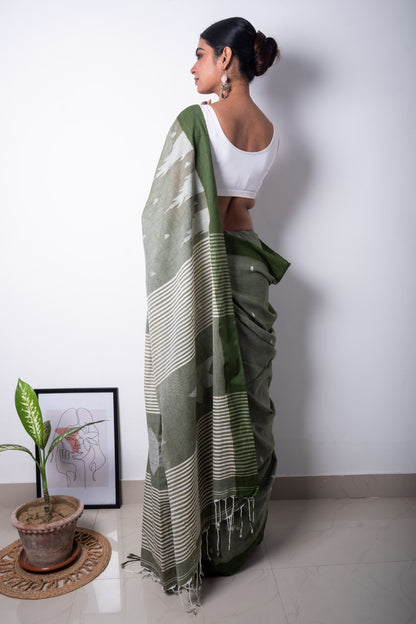 Green Bengal Cotton Saree with Star Woven Palla