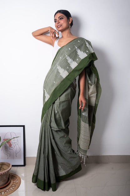 Green Bengal Cotton Saree with Star Woven Palla