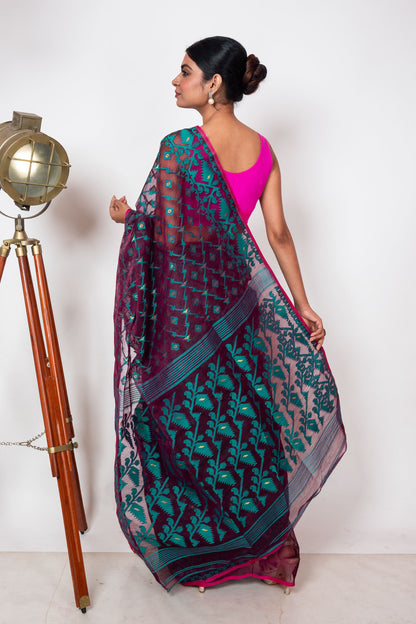 Jamun- Emerald Green Bengal Jamdani Saree