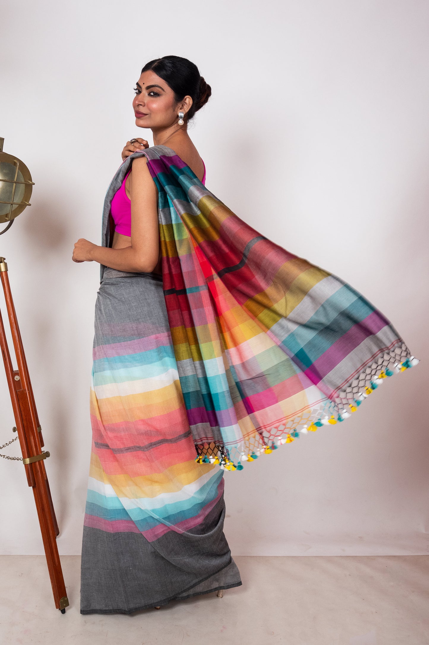 Grey Mul Cotton Madhyamani Rainbow Saree