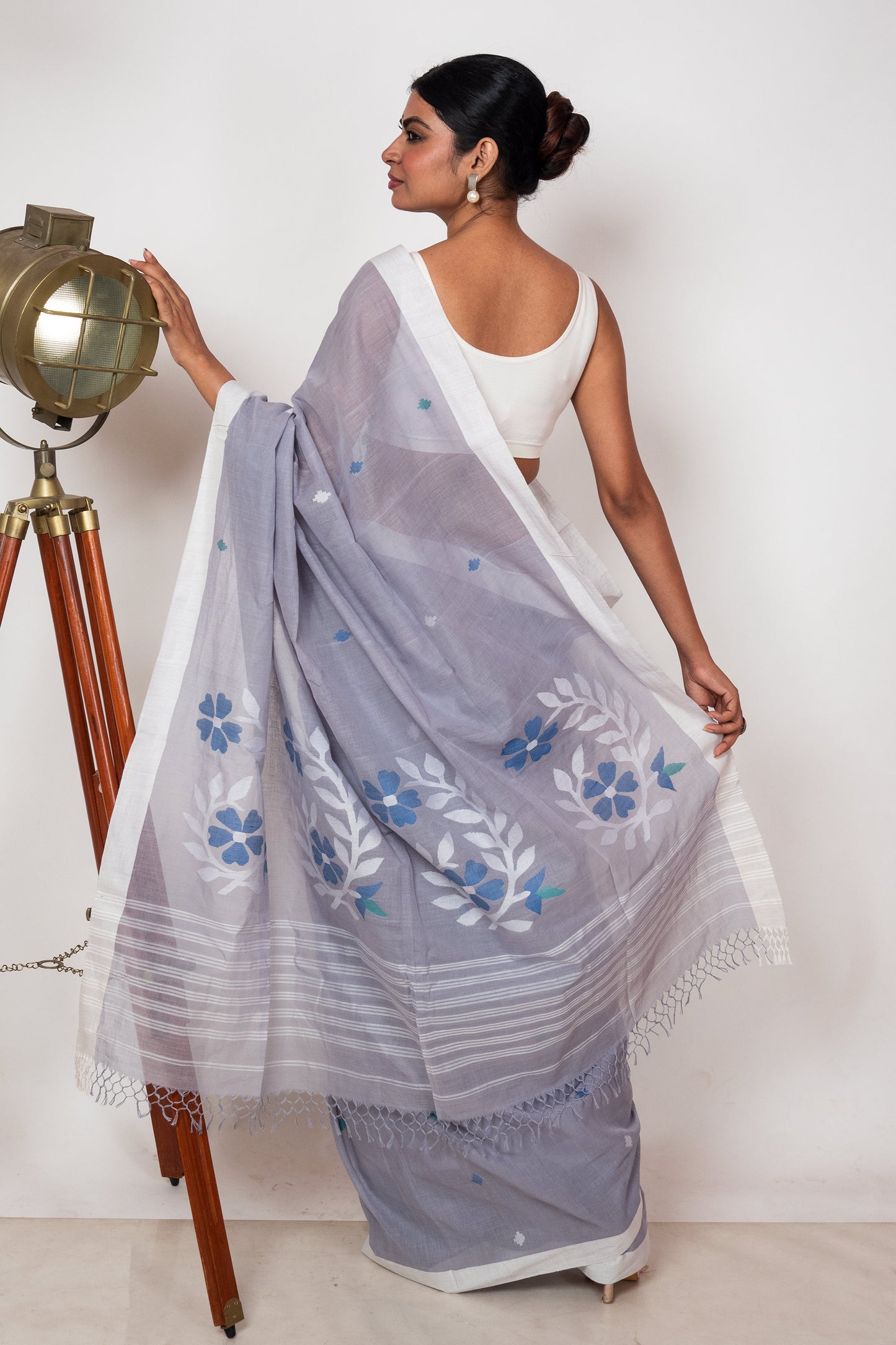 Cloudy Grey Purely Handloom Needle Woven Jamdani Saree