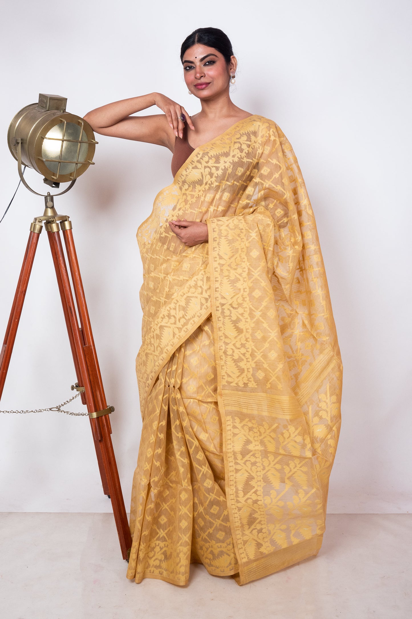 Beige on Beige Bengal Jamdani Saree