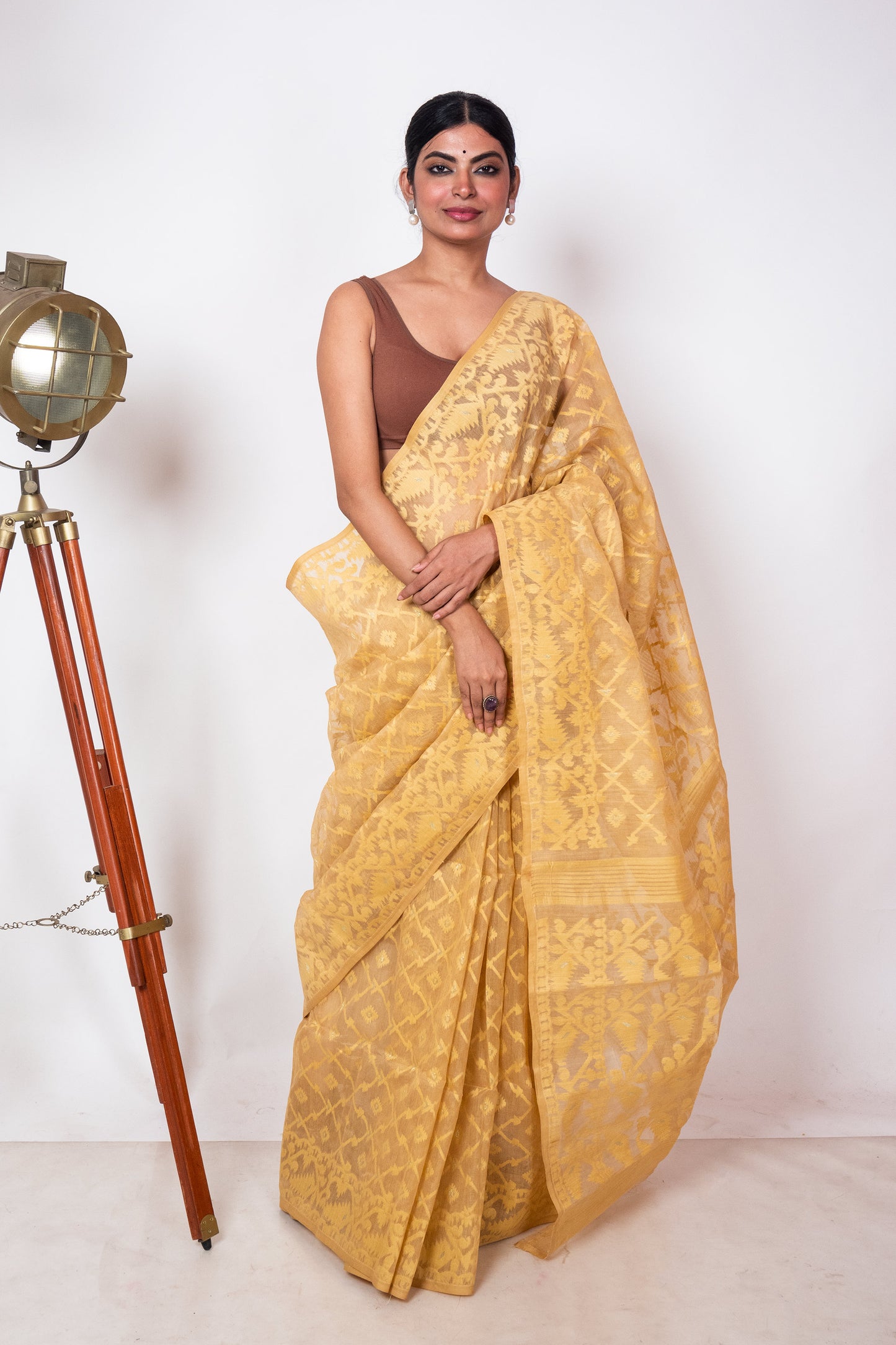 Beige on Beige Bengal Jamdani Saree