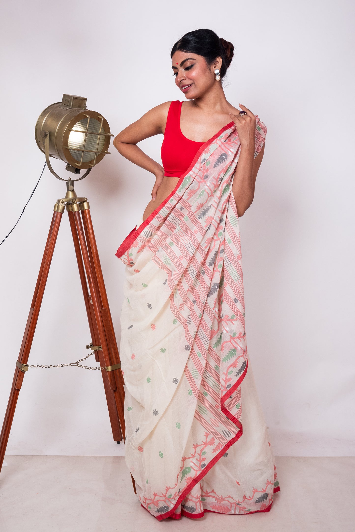 Off White Purely Handloom Needle Multicolor Woven Jamdani Saree