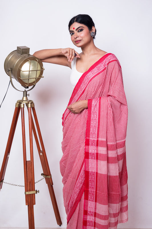 Red  White Check Cotton Dhaniakhali Saree with Woven Fish Borders