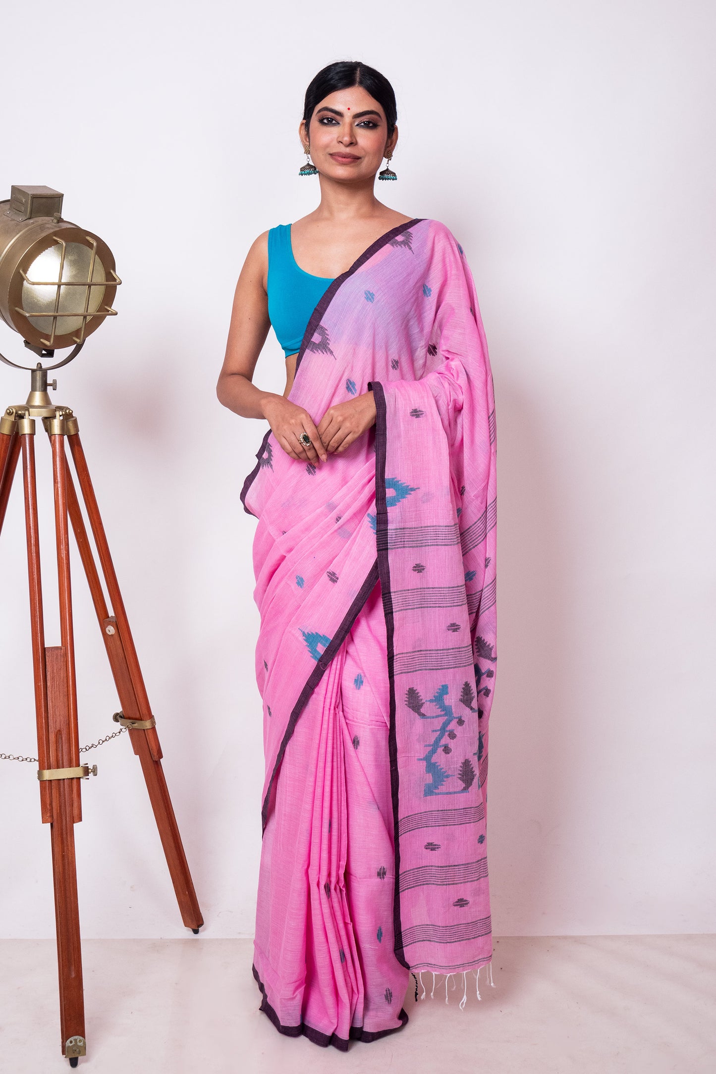 Bubblegum Pink Cotton Purely Handloom Needle Woven Jamdani Saree