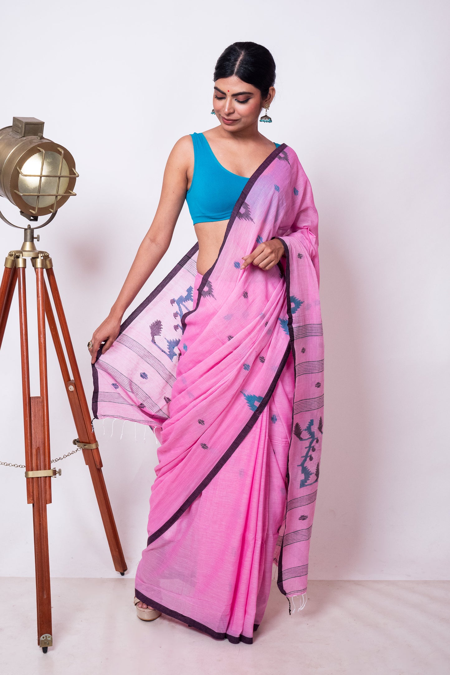 Bubblegum Pink Cotton Purely Handloom Needle Woven Jamdani Saree