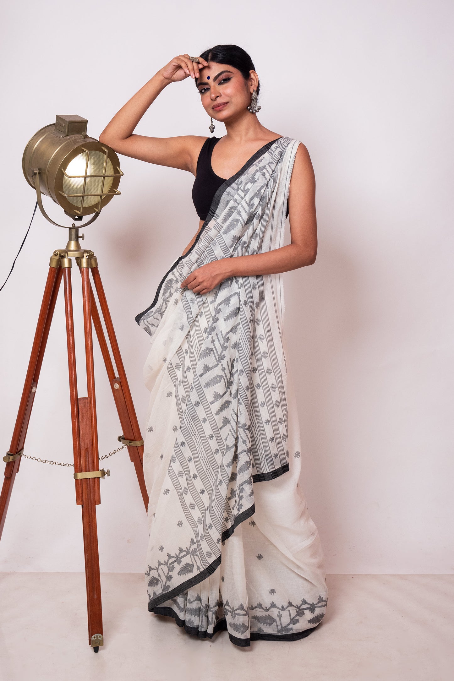 White Black Purely Handloom Needle Woven Jamdani Saree