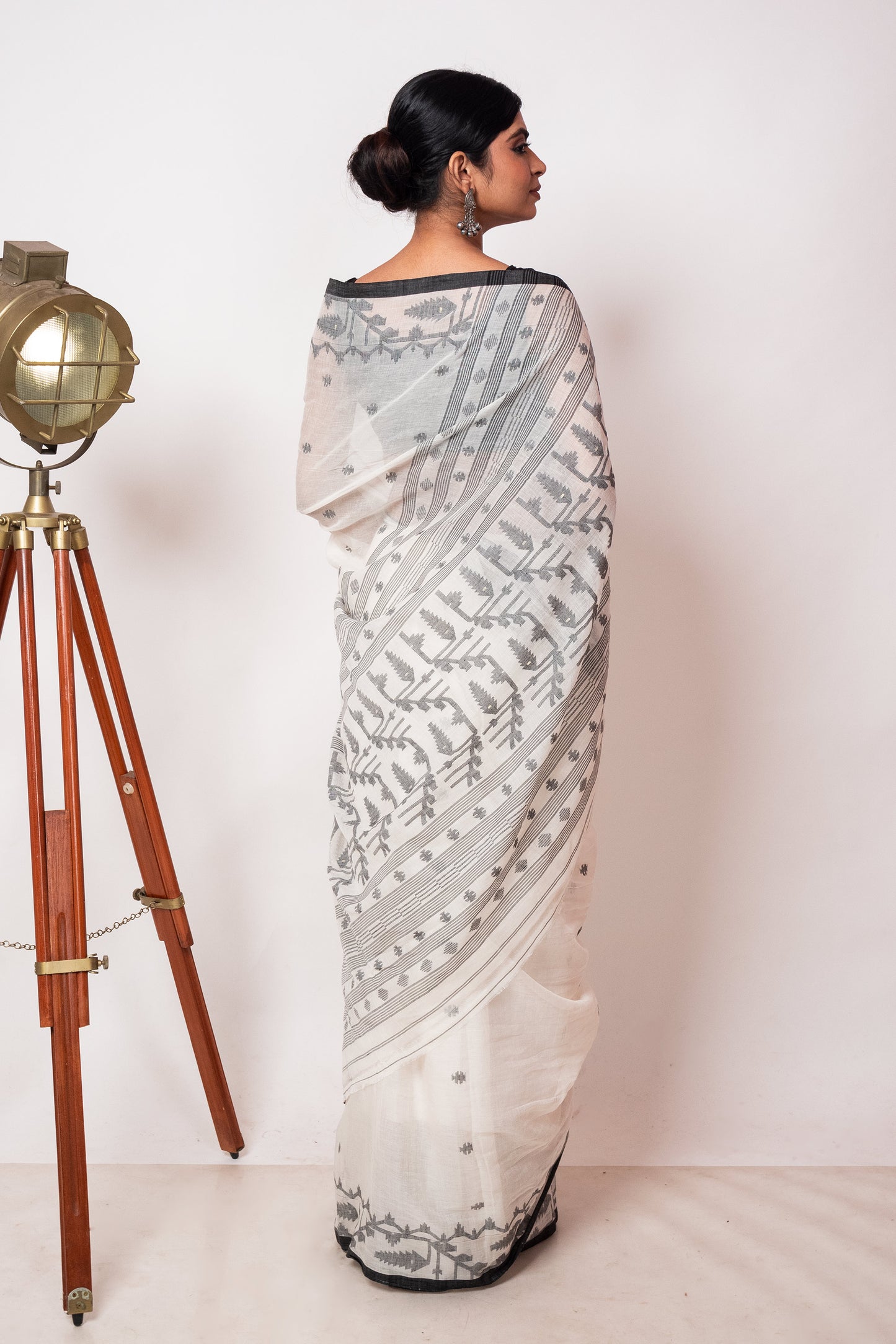 White Black Purely Handloom Needle Woven Jamdani Saree