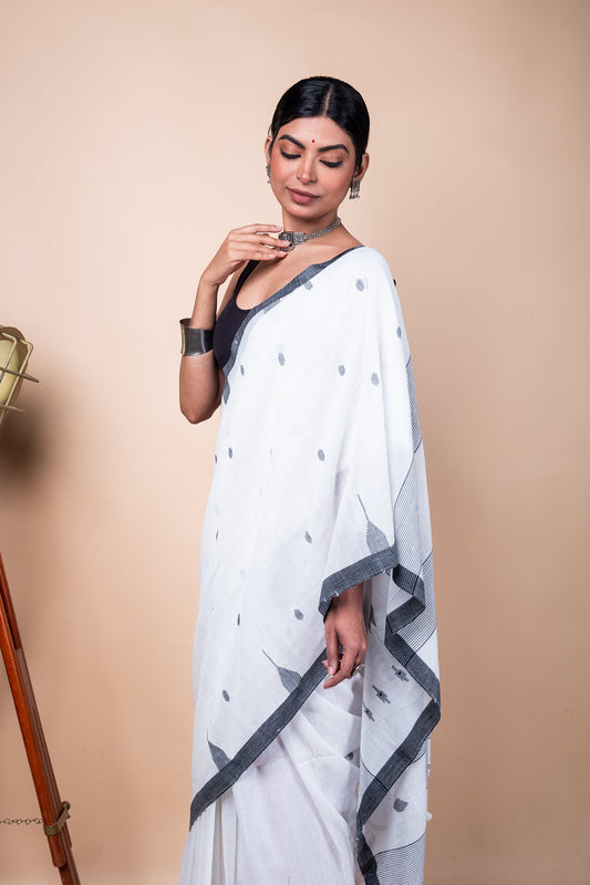 White Handloom Needle Woven Jamdani Saree