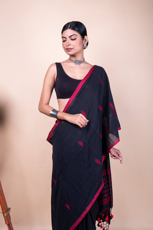 Black-Red Handloom Needle Woven Jamdani Saree