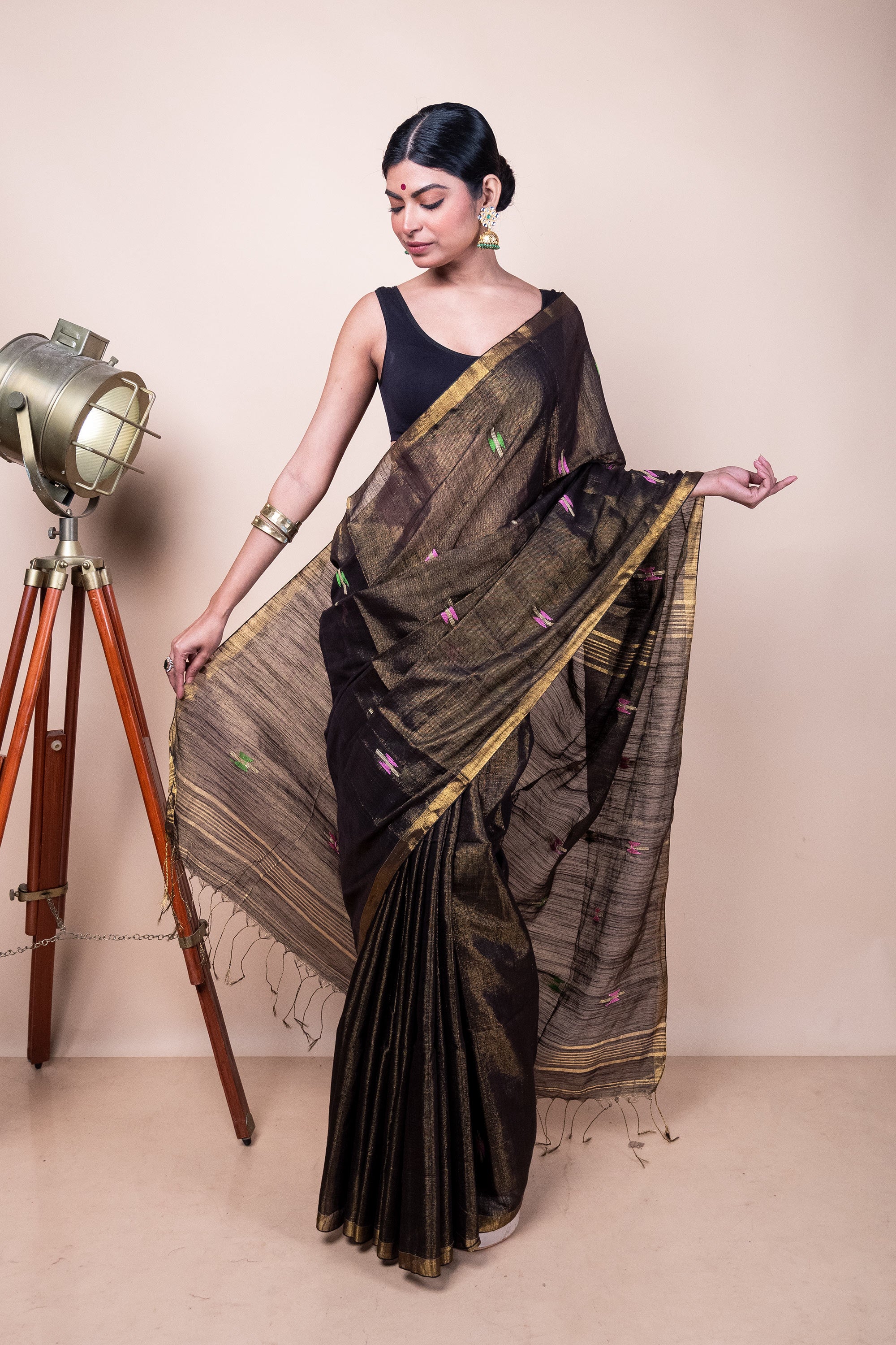 Copper Mixed Tissue Saree with Jamdani Motifs