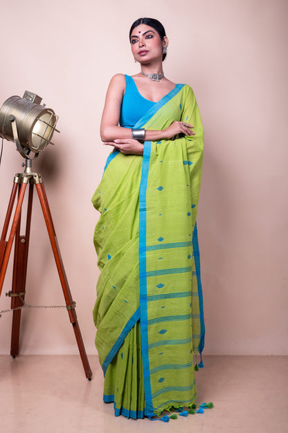 Parrot Green Handloom Needle Woven Jamdani Saree