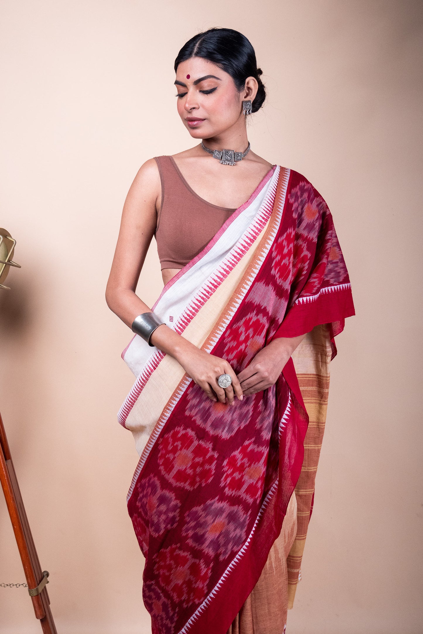 Red White Bengal Cotton 3D Ikat Saree