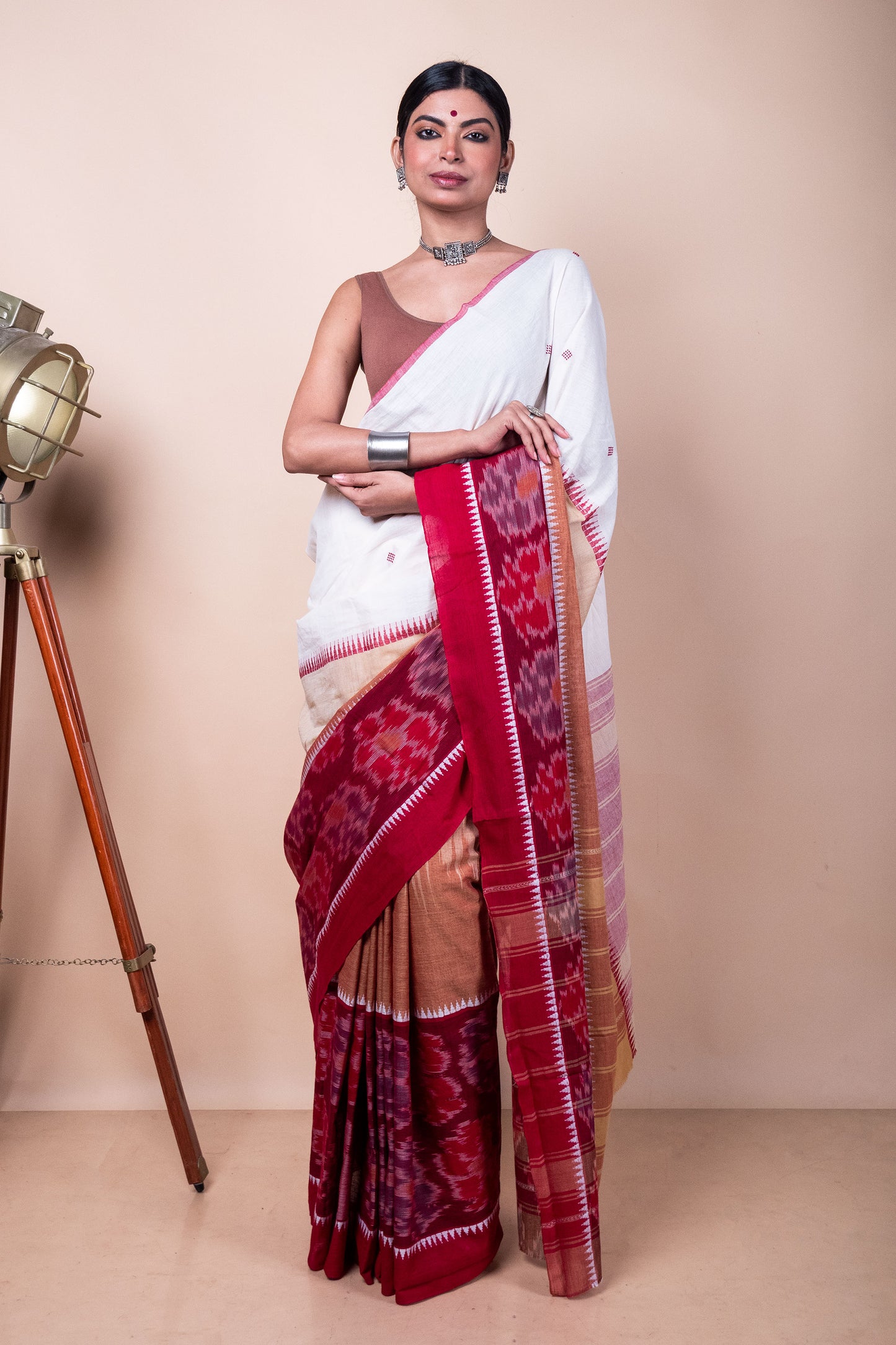 Red White Bengal Cotton 3D Ikat Saree