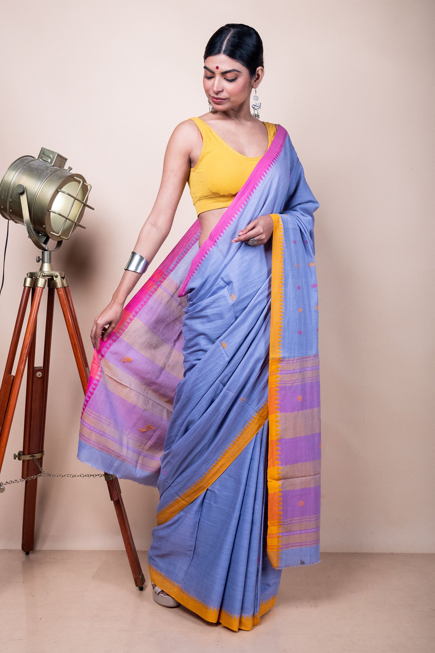 Dhaniakhali Cotton Saree with Ganga Jamuna Borders