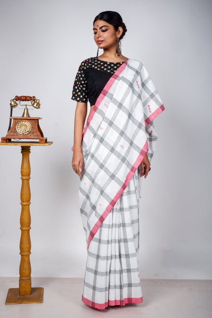 Chandrima- The Rare Drape